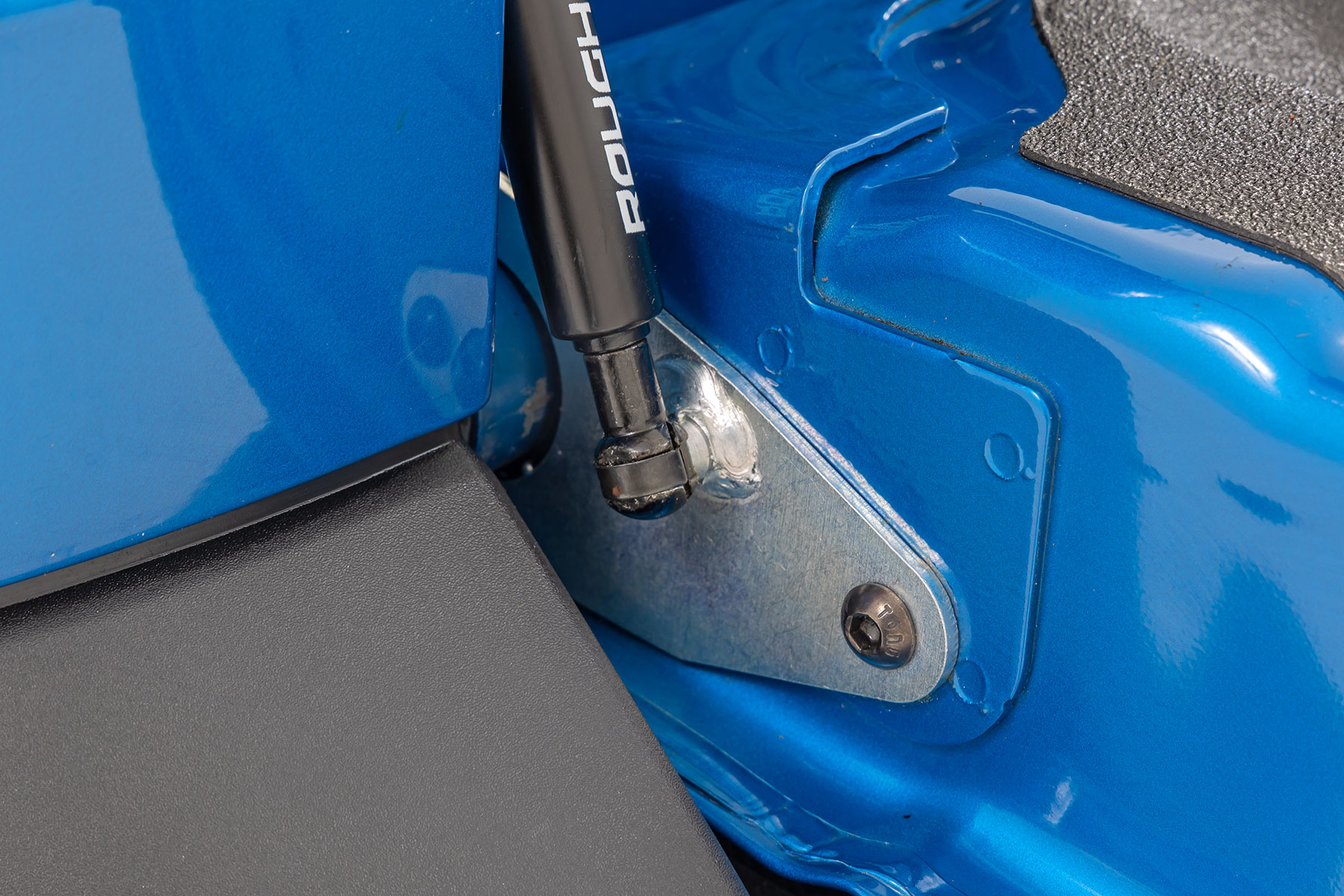 Rough Country Tailgate Assist 73211