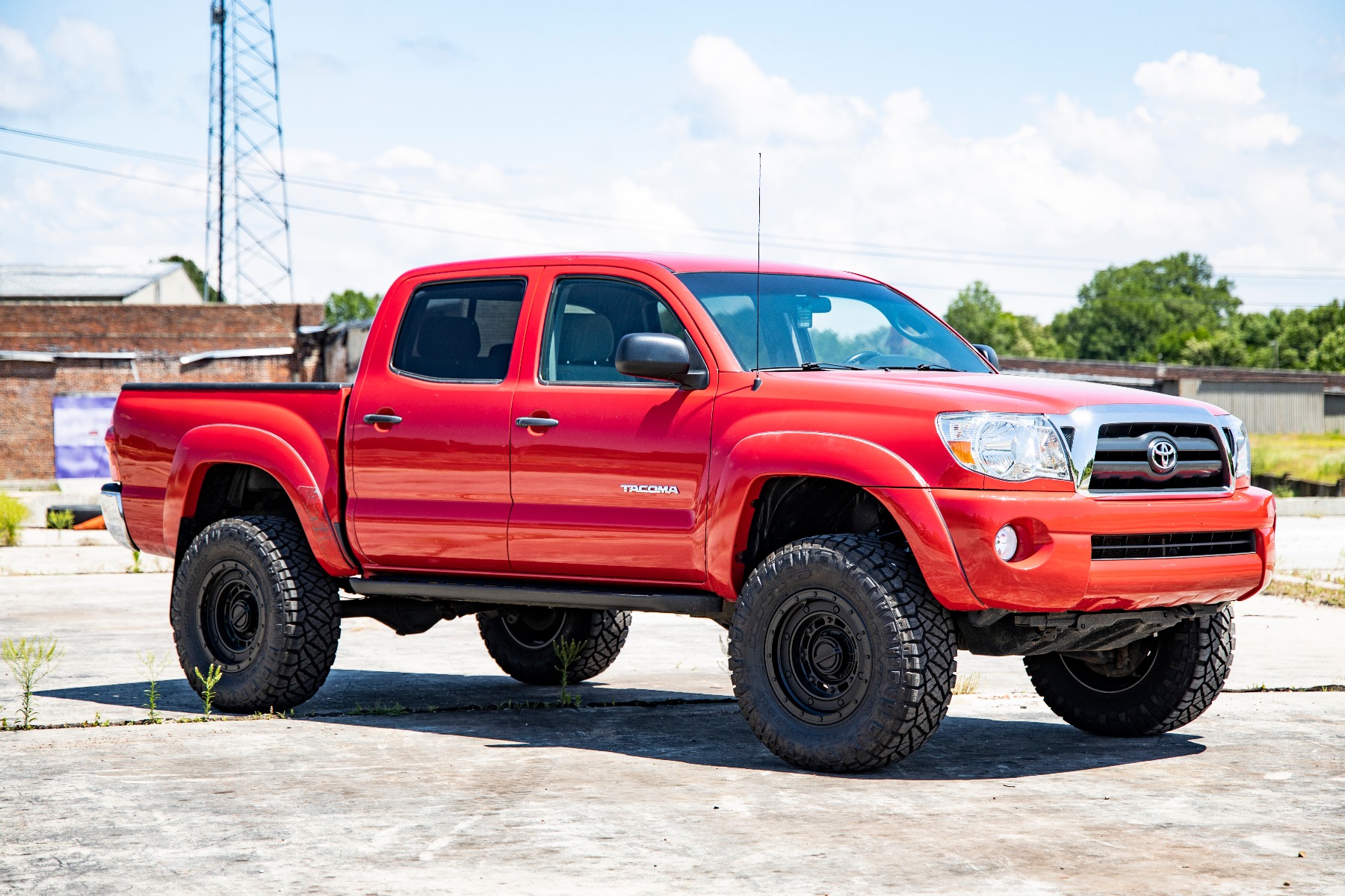 Rough Country 3.5 Inch Lift Kit 74241RED