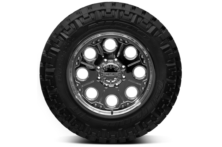 Rough Country 35x12.50R17 Nitto Trail Grappler M/T N205-730