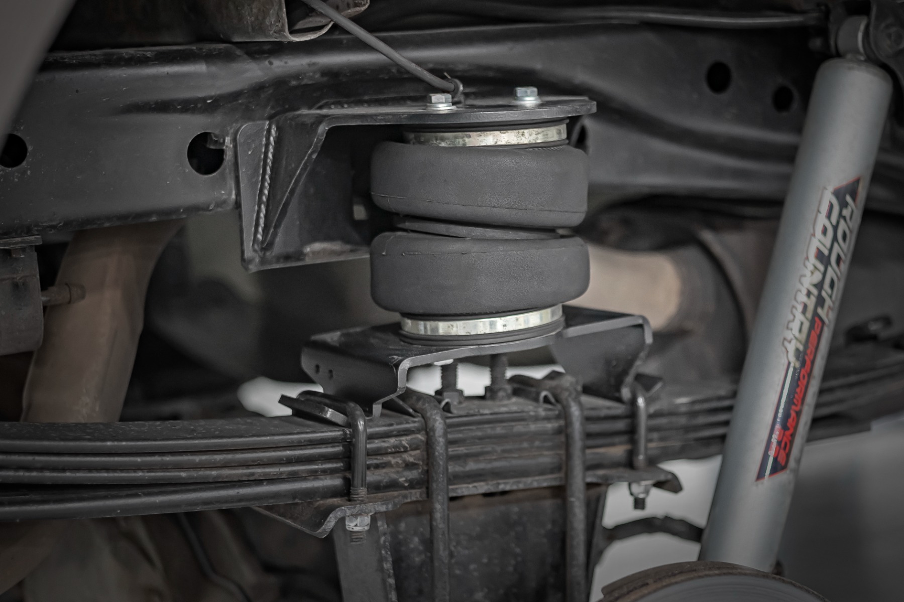 Rough Country Air Spring Kit 10008