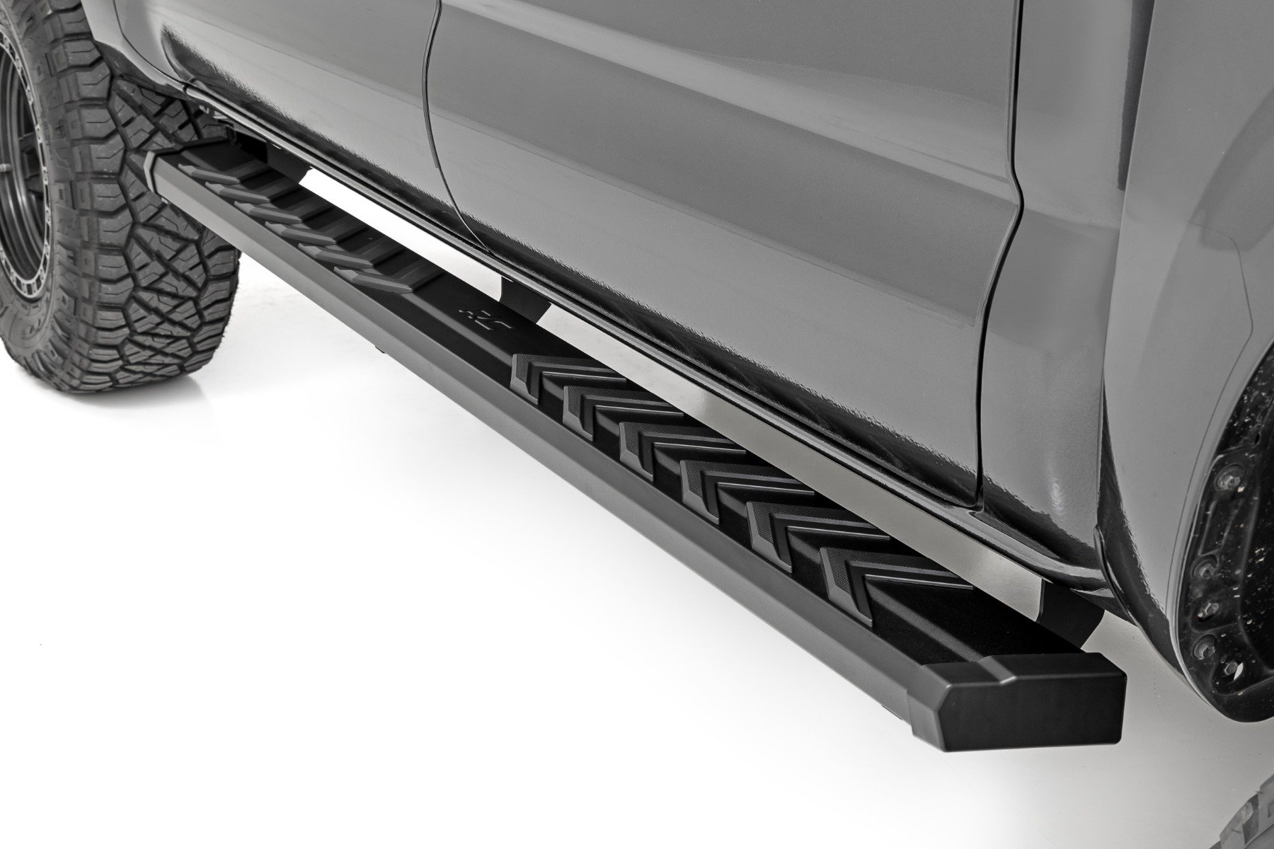 Rough Country BA2 Running Boards 41009
