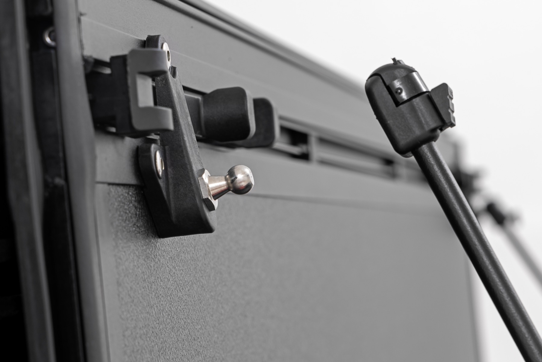 Rough Country Hard Tri-Fold Flip Up Bed Cover 49620500