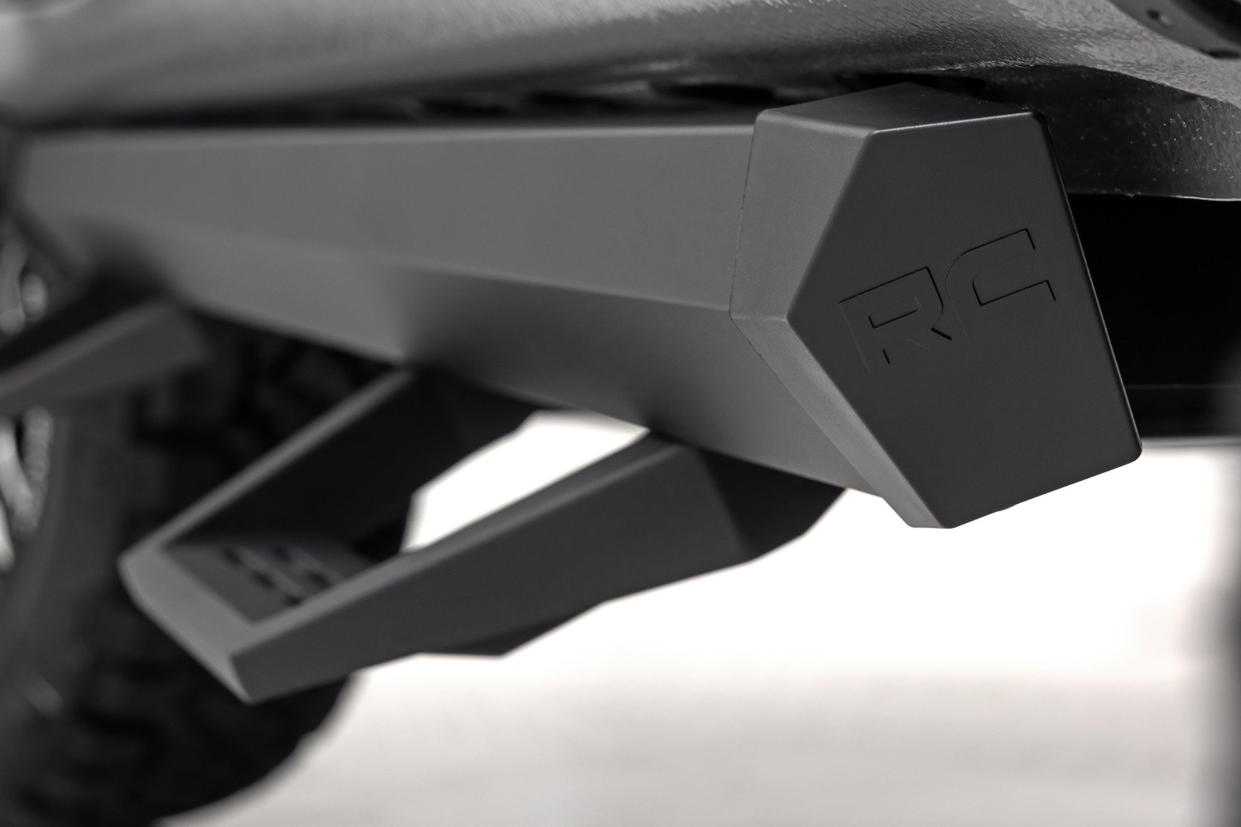 Rough Country SRL2 Adj Aluminum Step 11019