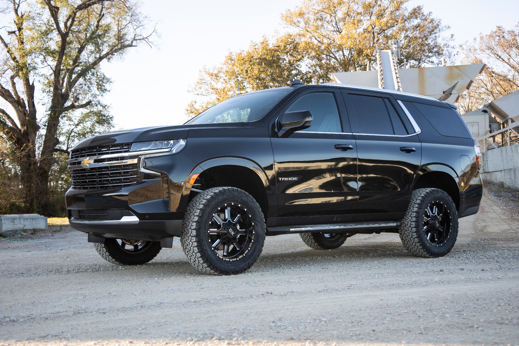 Rough Country 3.5 Inch Lift Kit 11400RED