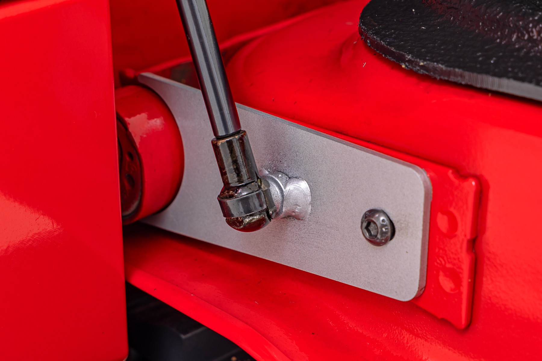 Rough Country Tailgate Assist 73216