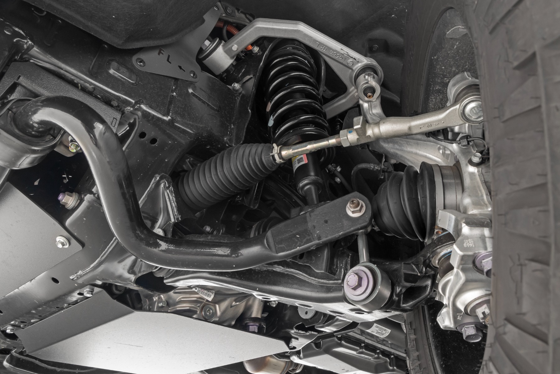 Rough Country 3.5 Inch Lift Kit 70330_A