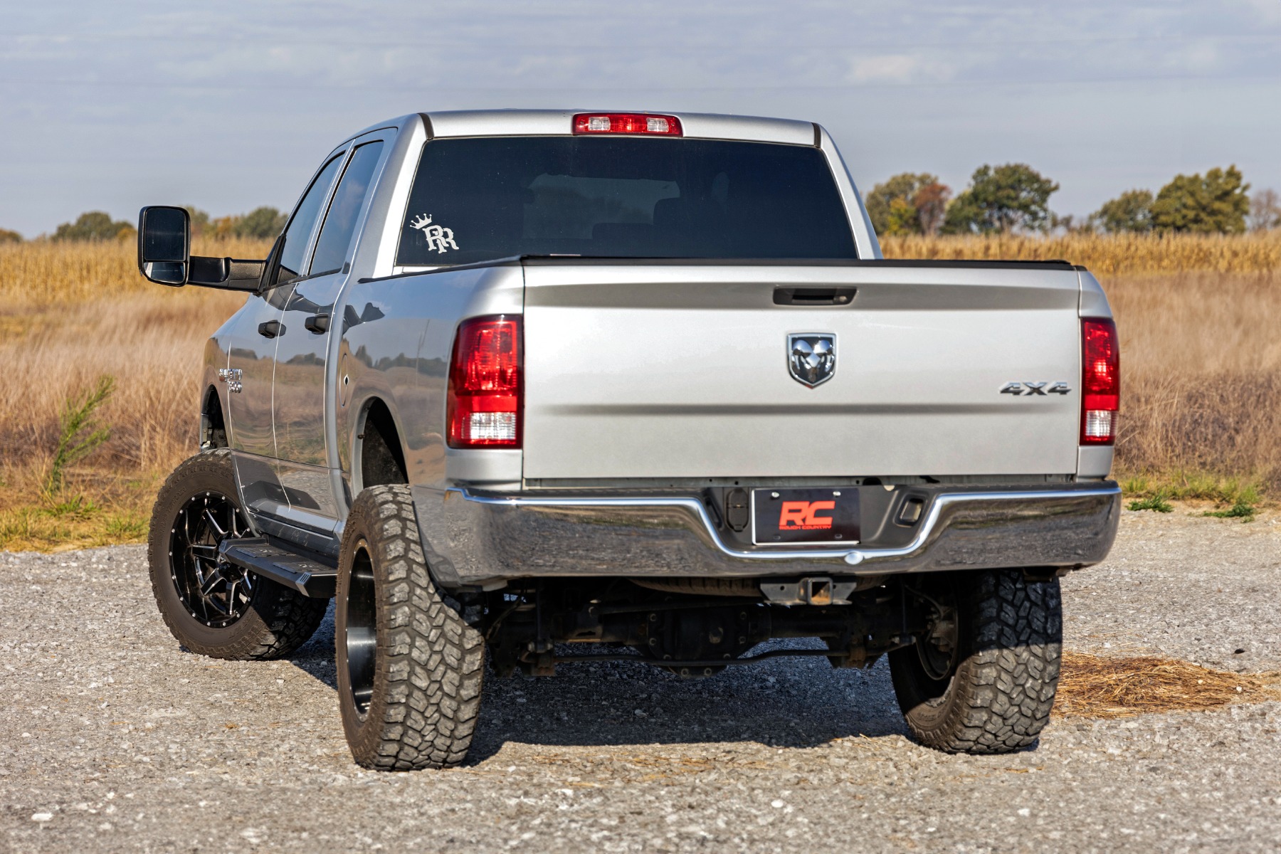 Rough Country HD2 Running Boards SRB091777A