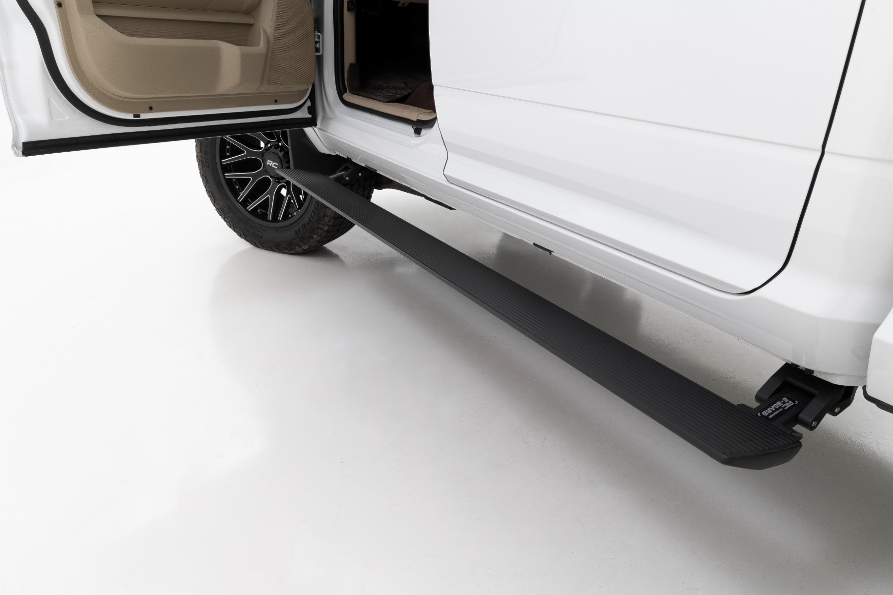 Rough Country Power Running Boards PSR9015