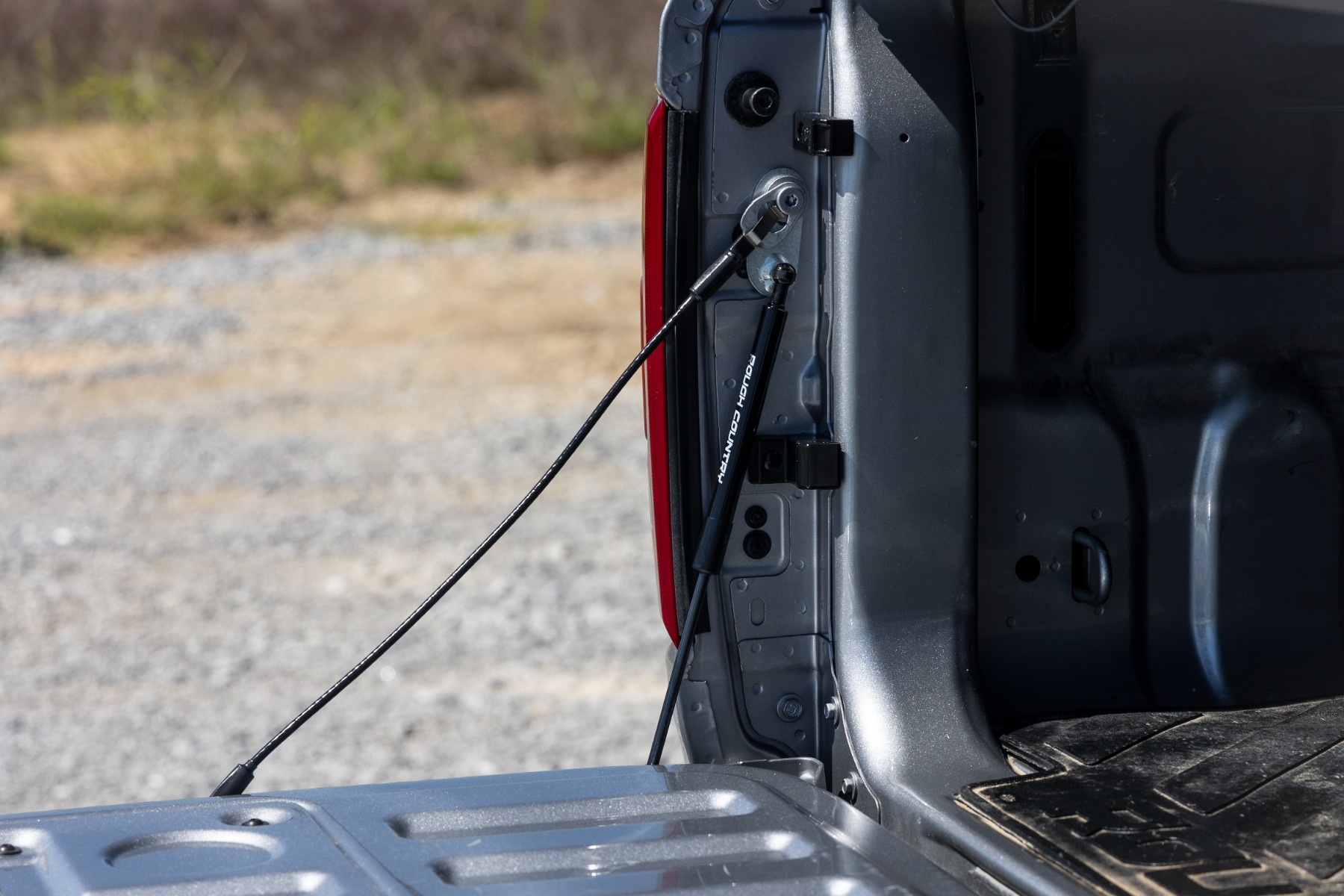 Rough Country Tailgate Assist 73212