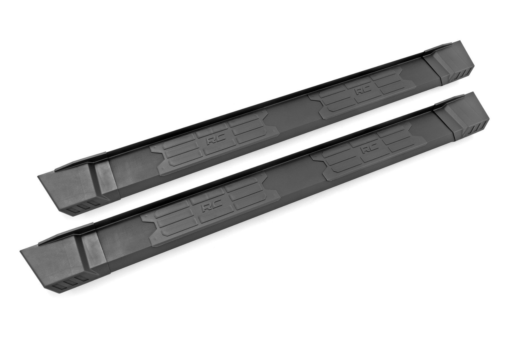 Rough Country HD2 Aluminum Running Boards SRB020877A