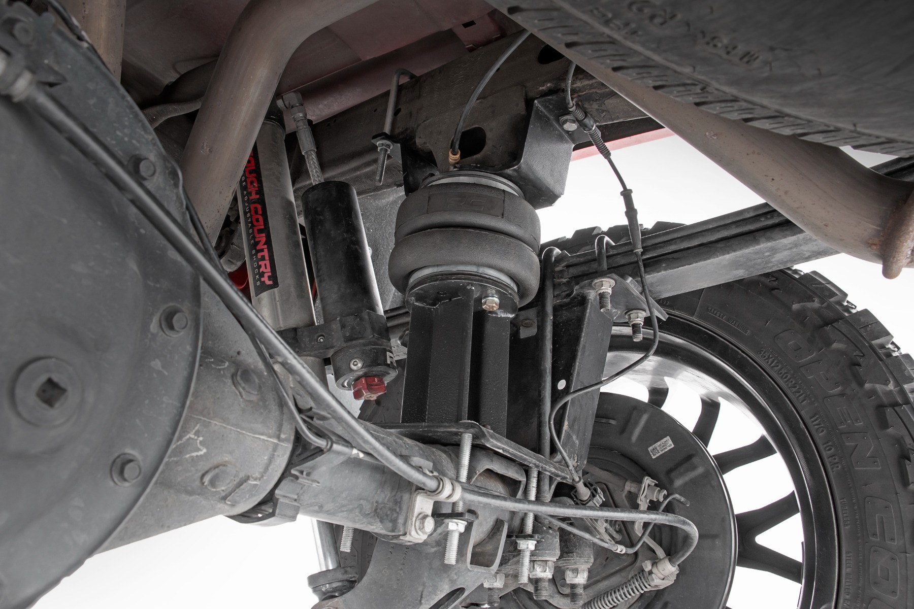 Rough Country Air Spring Kit w/compressor 10005WC