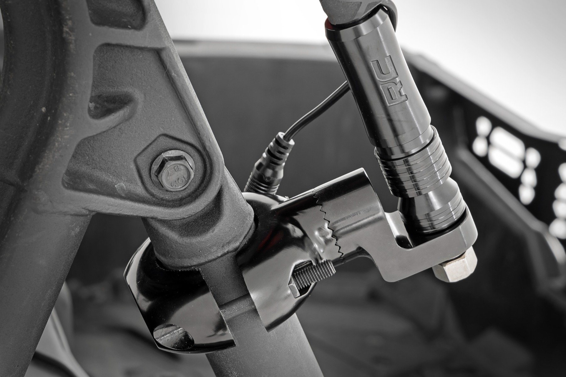 Rough Country Universal LED Whip Mount 99012