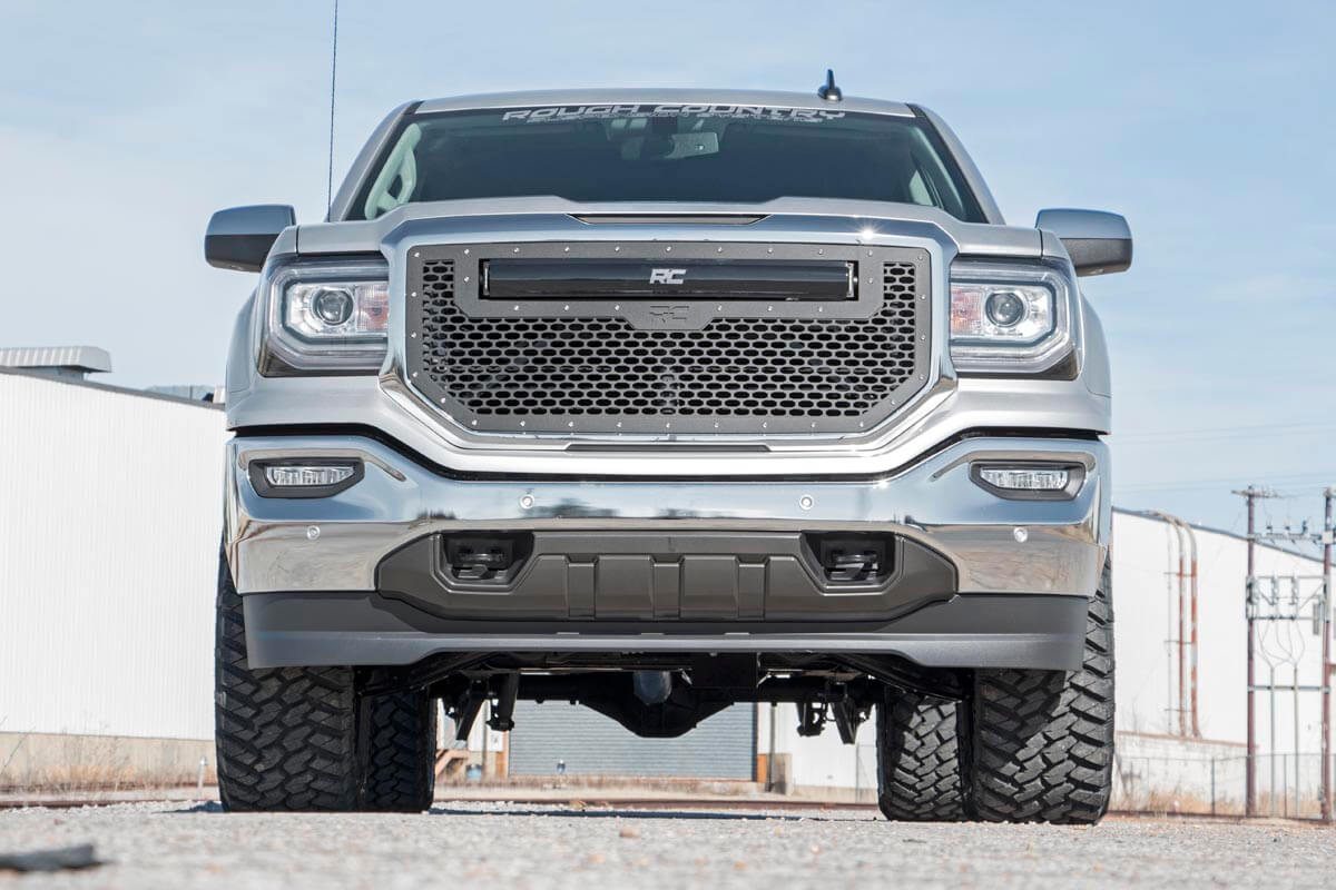 Rough Country 3.5 Inch Lift Kit 12450