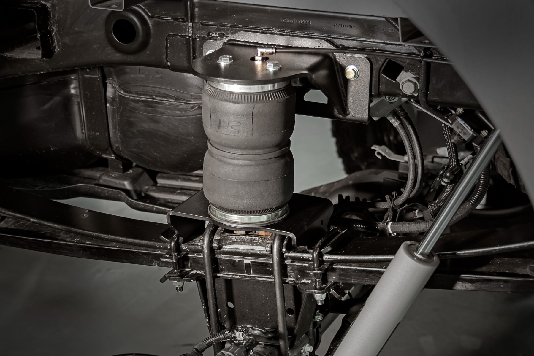 Rough Country Air Spring Kit 10017