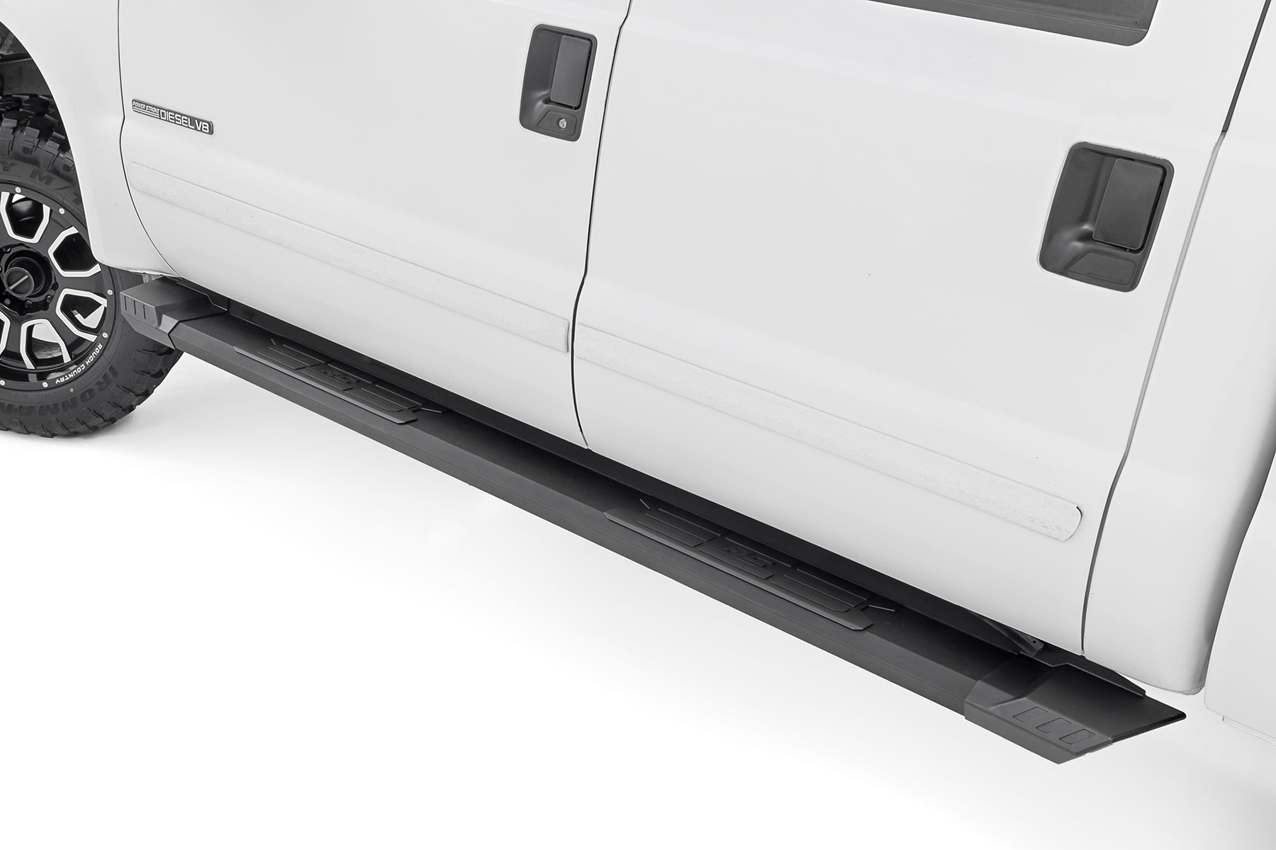 Rough Country HD2 Aluminum Running Boards SRB991691A