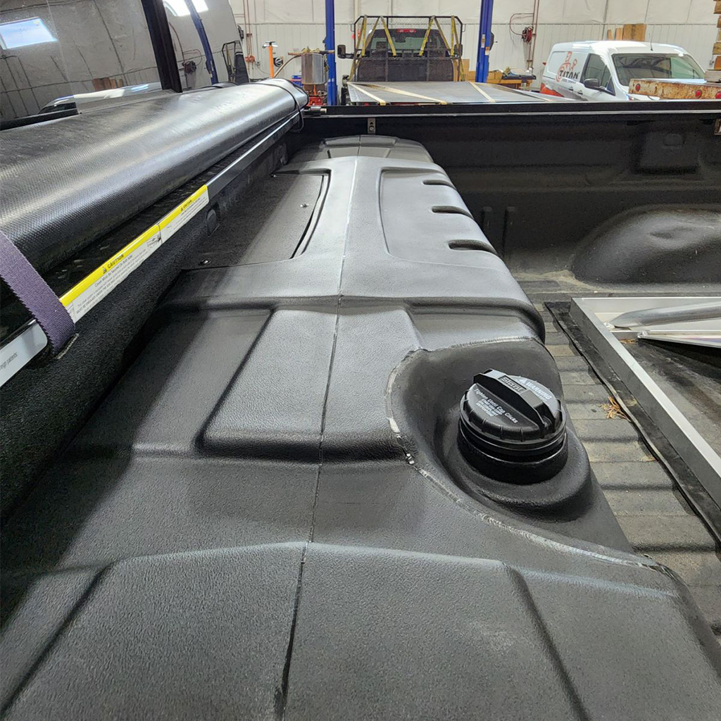 Titan Fuel Tanks TITAN Travel Trekker In-Bed Auxiliary Fuel System 50 Gallon 5410050