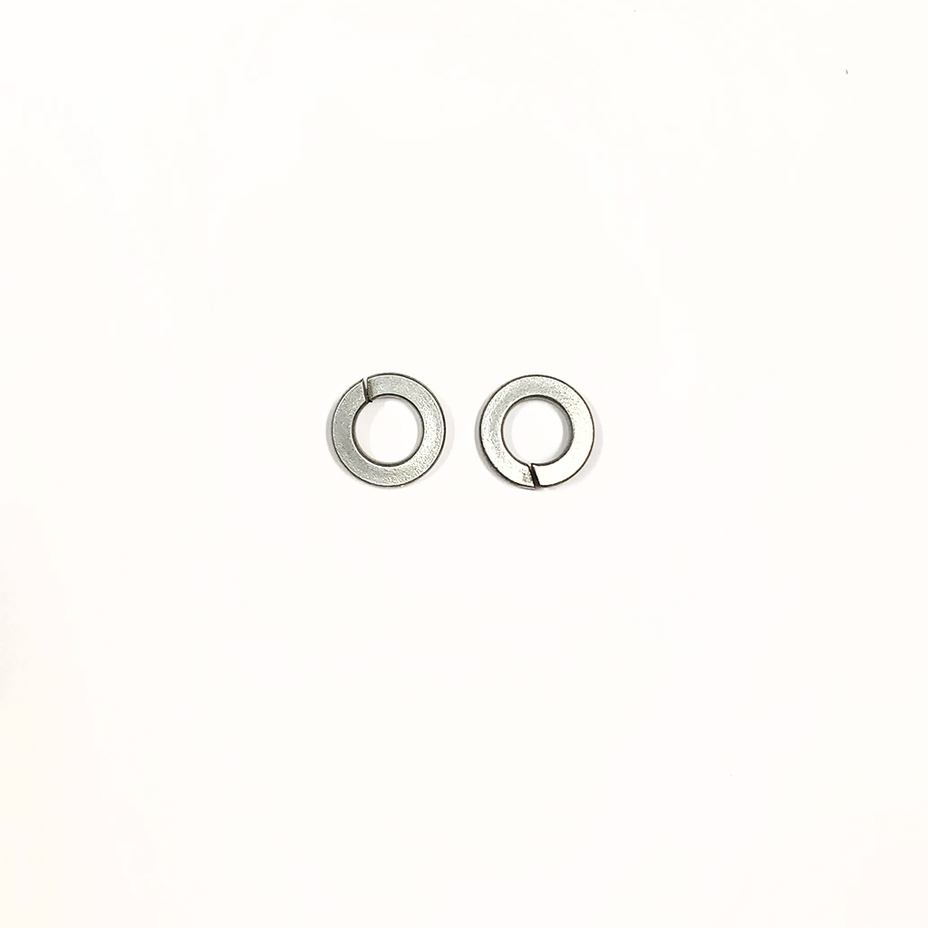 Titan Fuel Tanks Tie Down KIT, including two eye nuts for 5410050 9901670