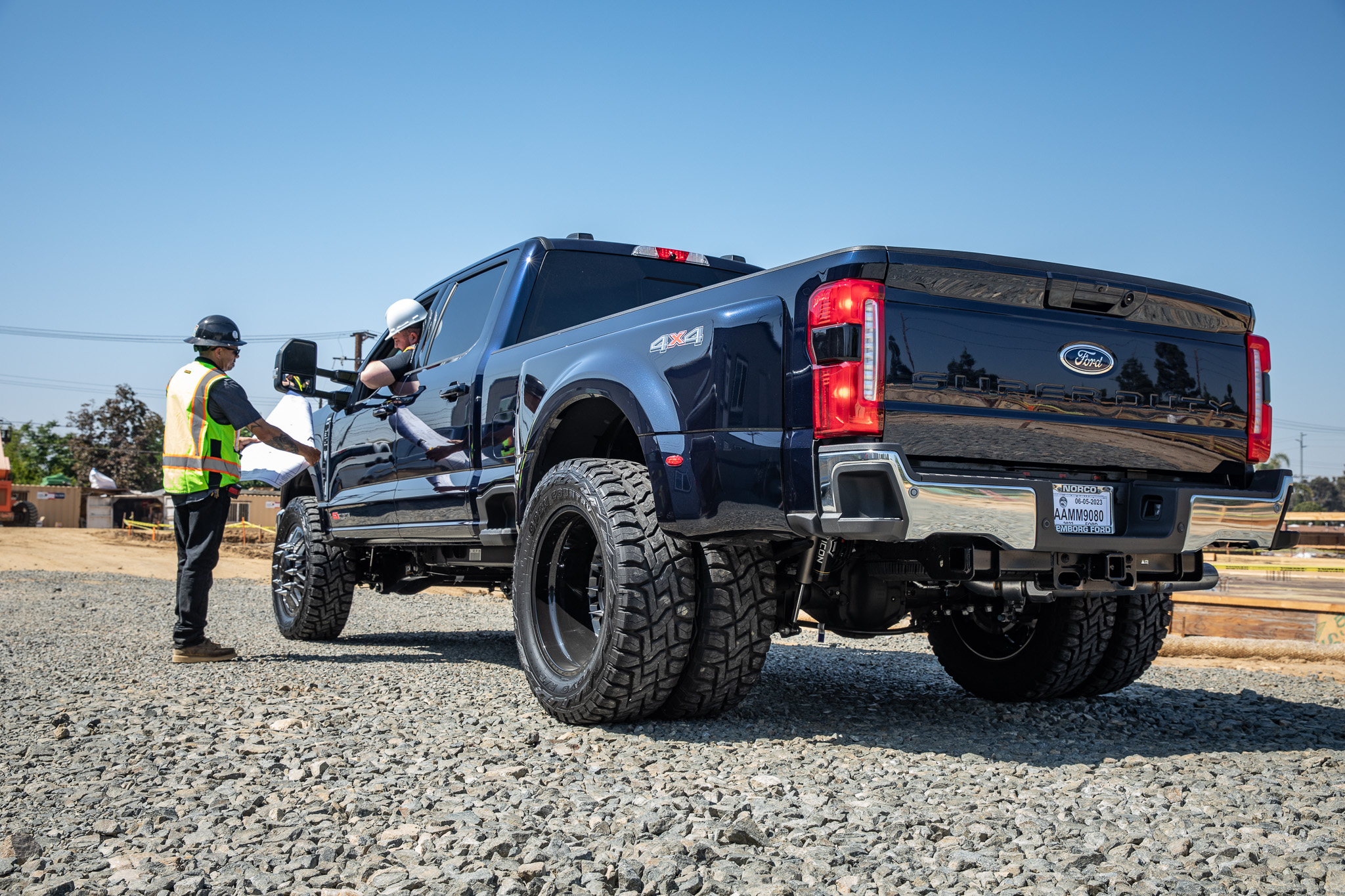 ICON Vehicle Dynamics 23-25 FORD F250/F350 2.5-3" STAGE 5 COILOVER CONVERSION SYSTEM W/ RADIUS ARMS K63205R