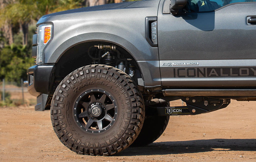 ICON Vehicle Dynamics 17-22 FORD F250/F350 4-5.5" STAGE 5 COILOVER CONVERSION SYSTEM W RADIUS ARM K63155R