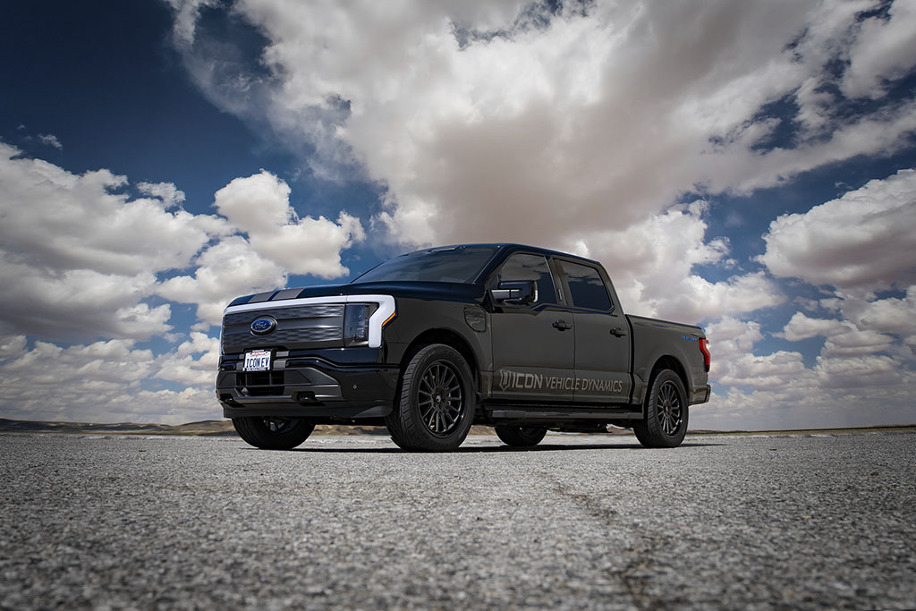 ICON Vehicle Dynamics 22-23 FORD F150 LIGHTNING LOWERED FRONT 2.5 VS RR CDEV COILOVER KIT 91831E