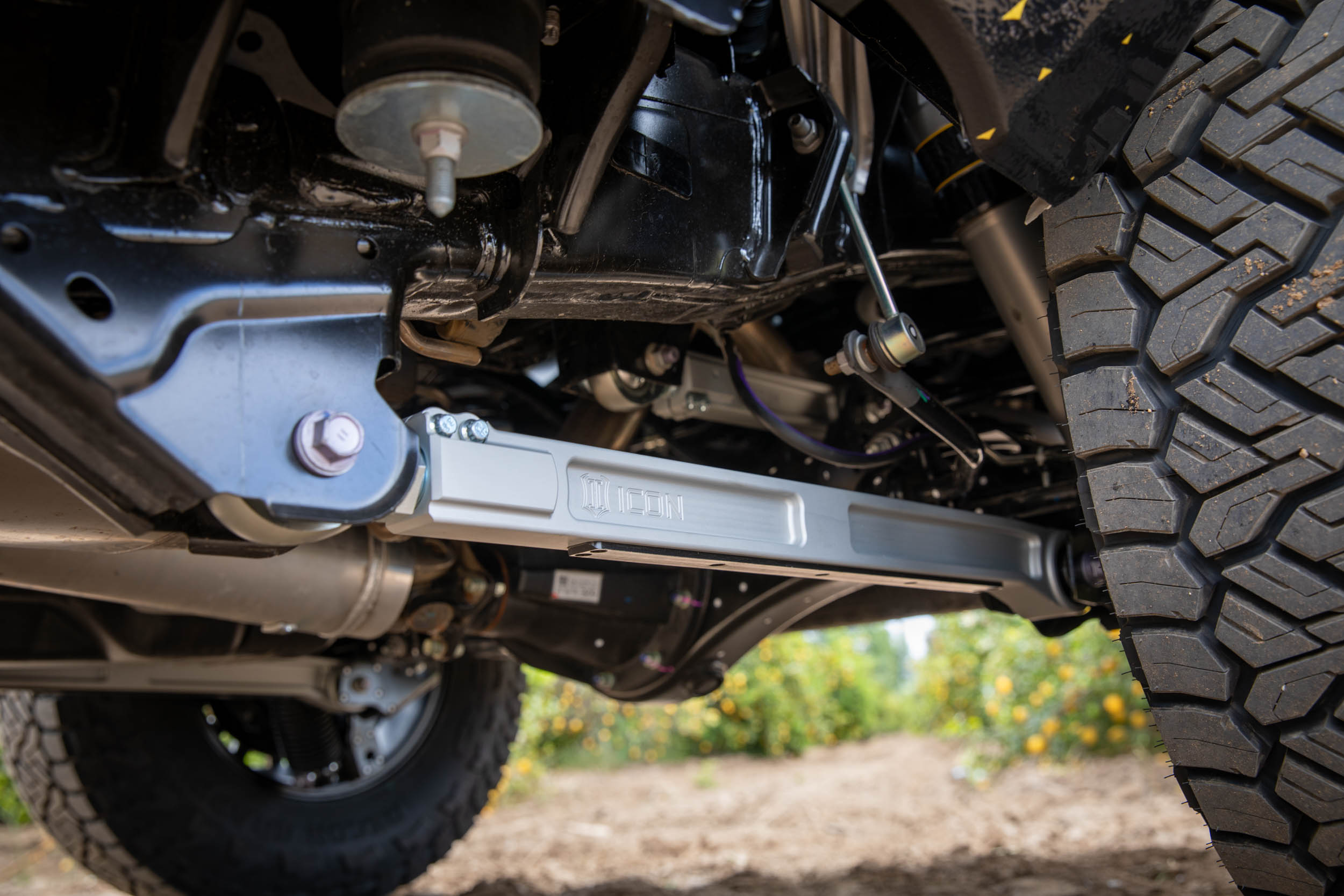 ICON Vehicle Dynamics 22-25 TUNDRA/23-25 SEQUOIA/24-25 TACOMA BILLET REAR LOWER LINK KIT 54002