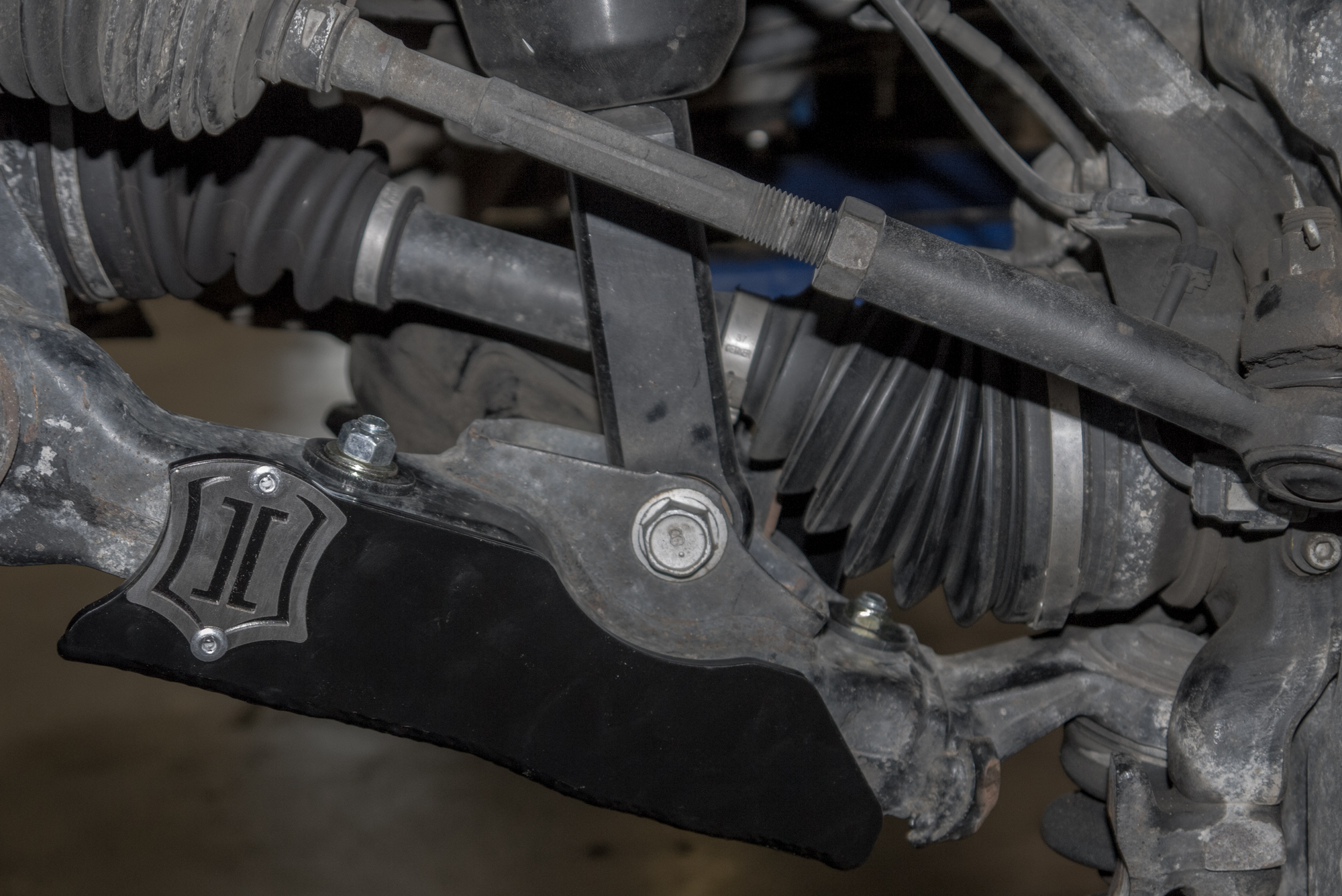 ICON Vehicle Dynamics 10-14 FJ/10-24 4RUNNER LCA SKID PLATE KIT 56106