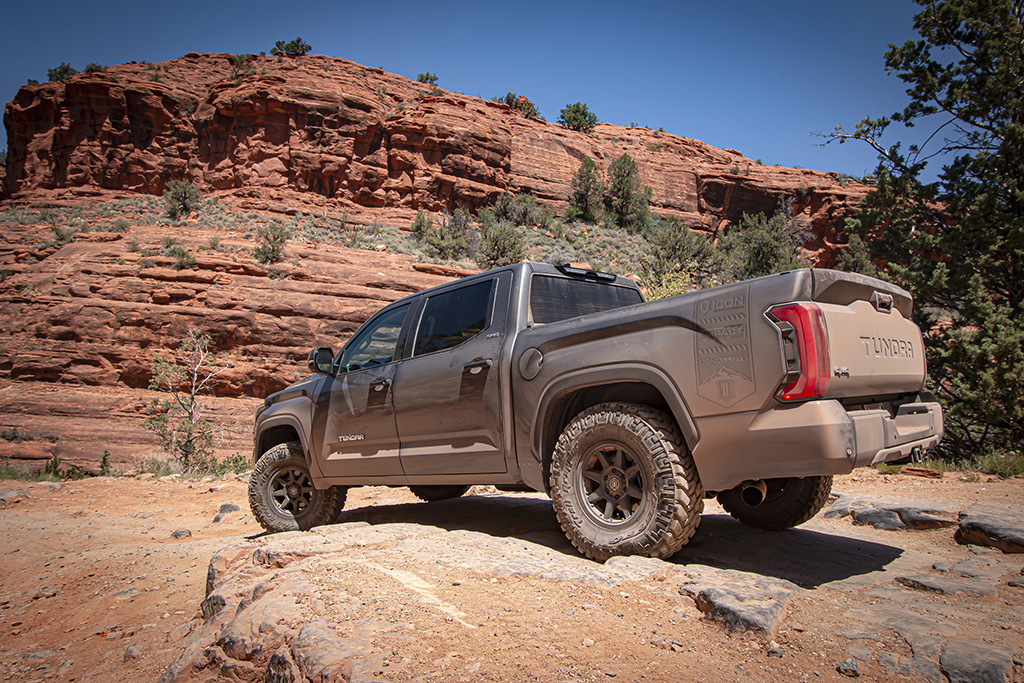 ICON Vehicle Dynamics 22-25 TUNDRA/23-25 SEQUOIA FRONT 2.5 EXP COILOVER 58671