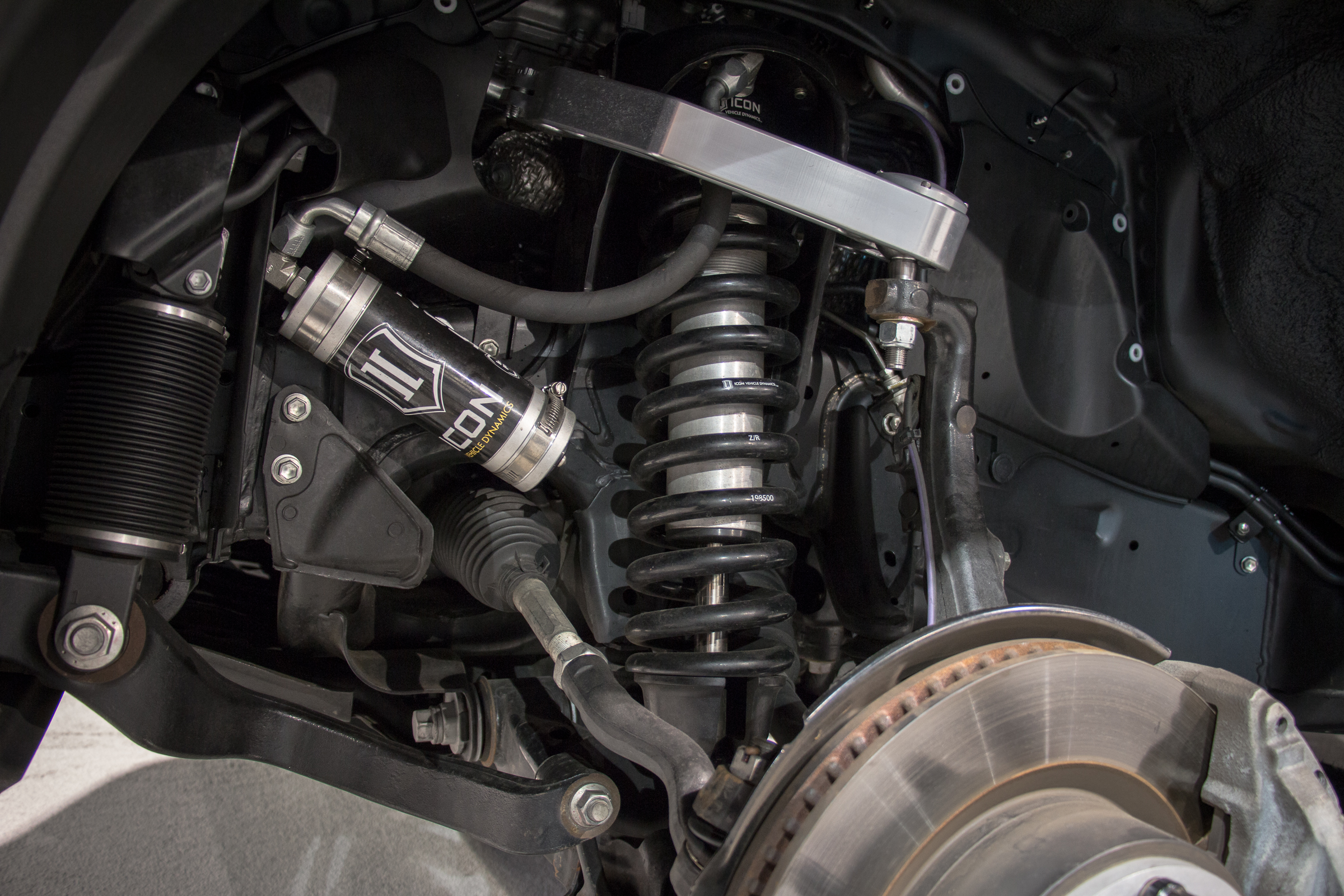 ICON Vehicle Dynamics 08-UP LAND CRUISER 200 2.5 VS RR COILOVER KIT 58760