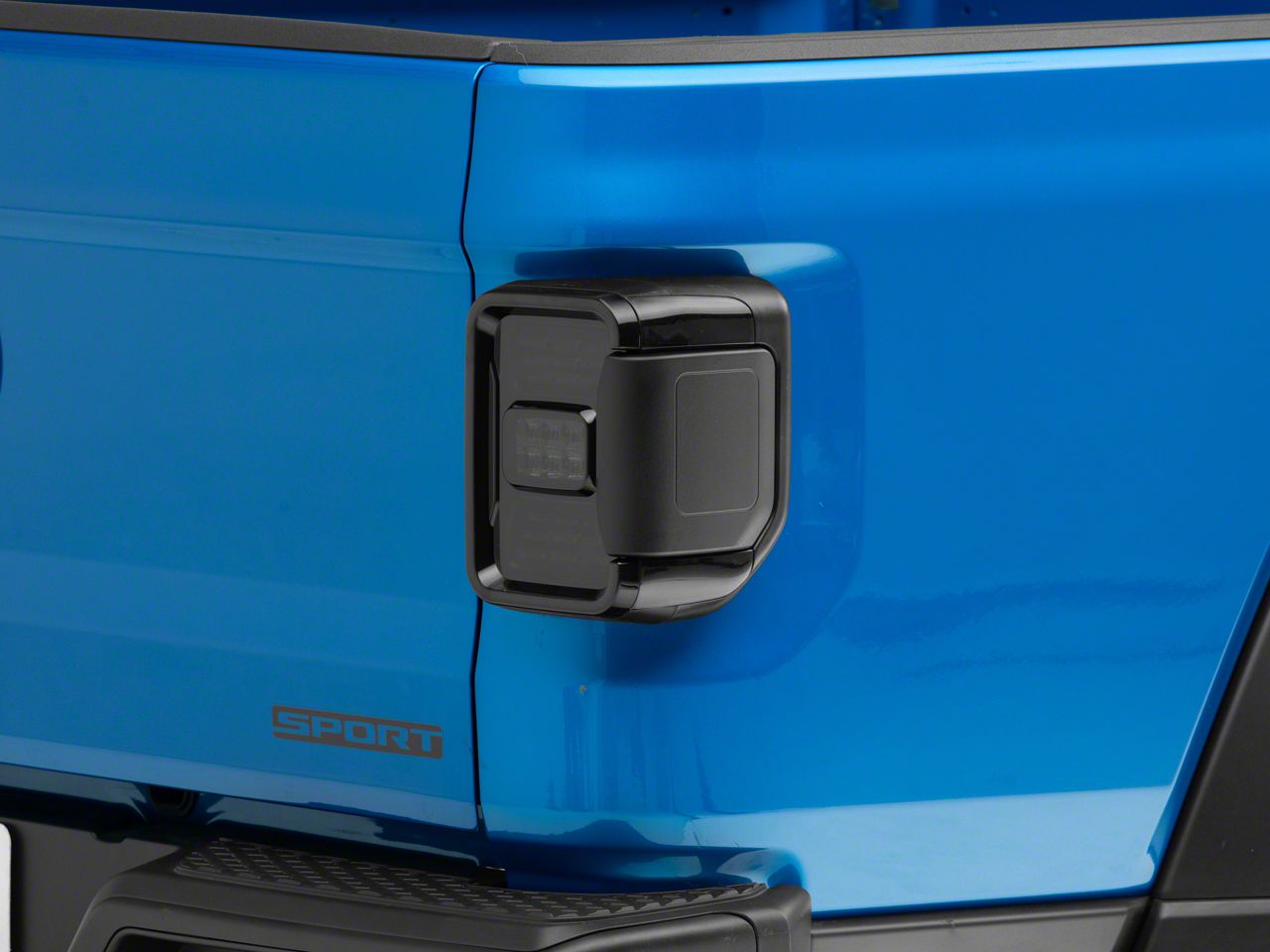 Raxiom Smoked Lens JG10490