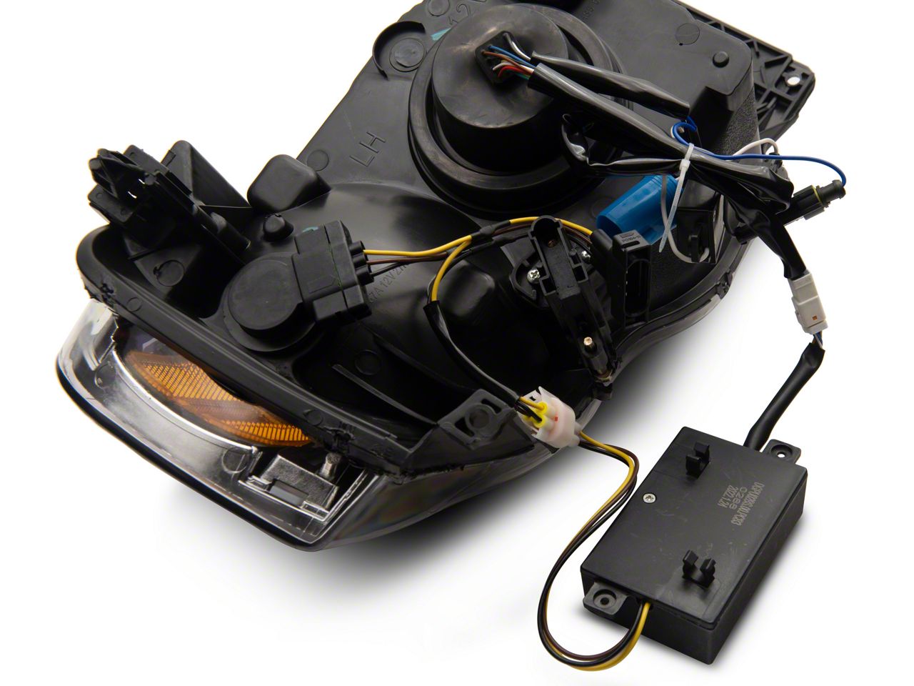 Raxiom Axial Series LED Projector Headlights with Sequential LED Bar R131478