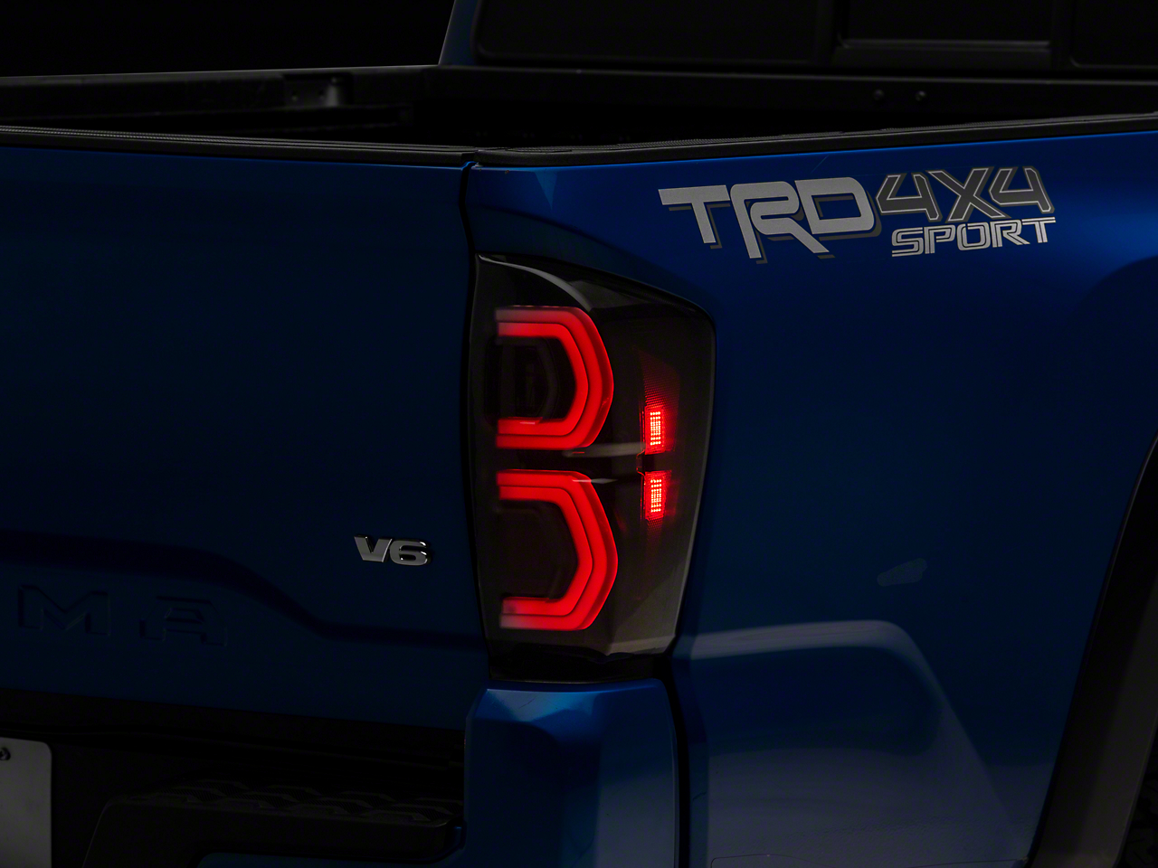 Raxiom Deuce LED Tail Lights TT30639
