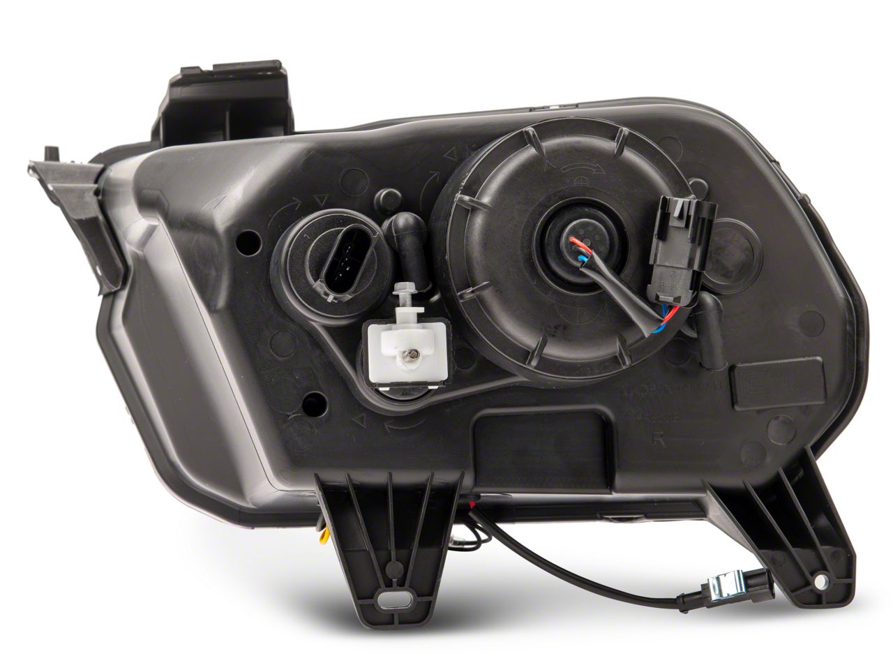 Raxiom LED Projector Headlights with DRL and Sequential Turn Signals 426685