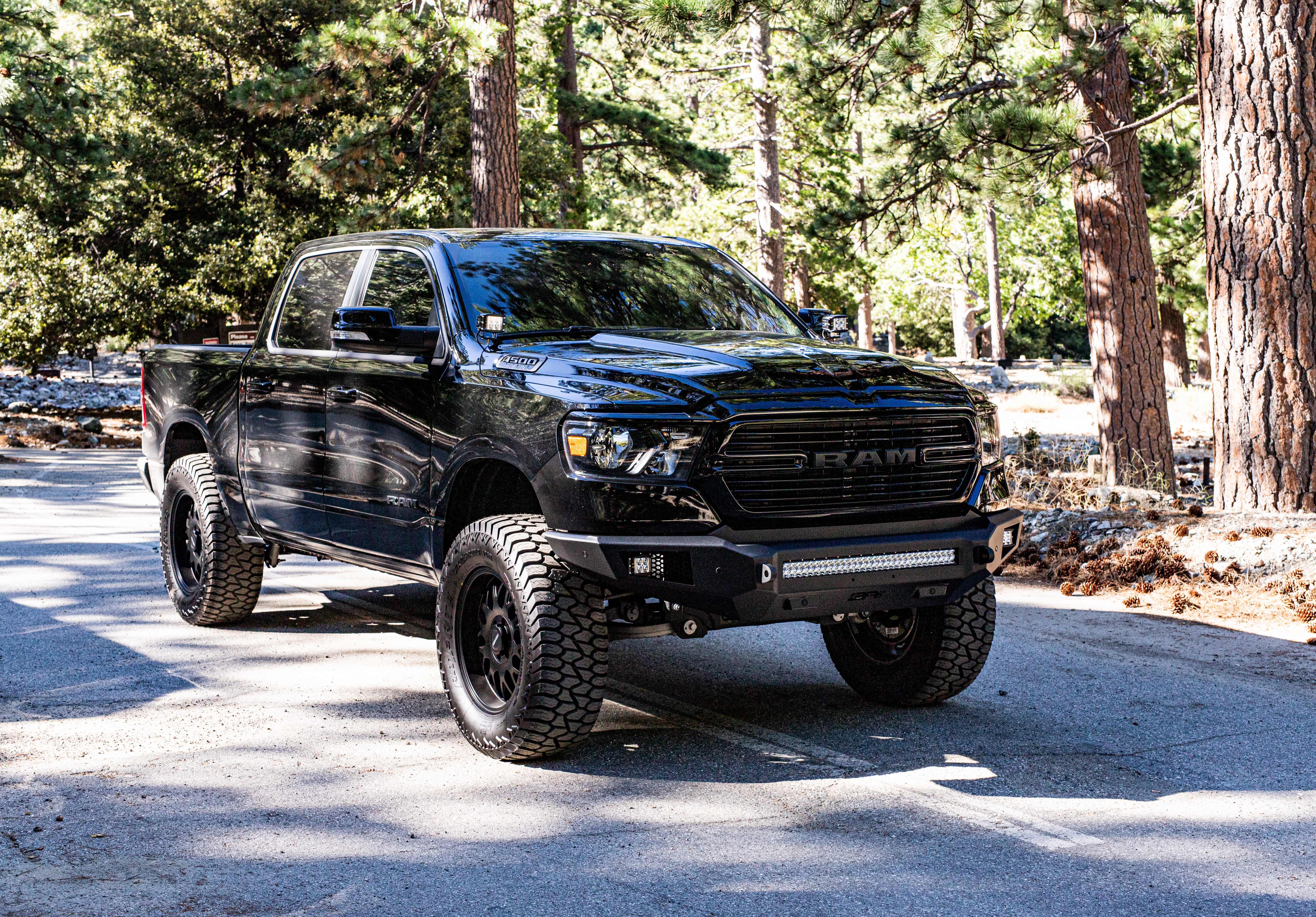 Body Armor 4x4 Ambush Series Front Bumper (Non-Winch) DG-19343