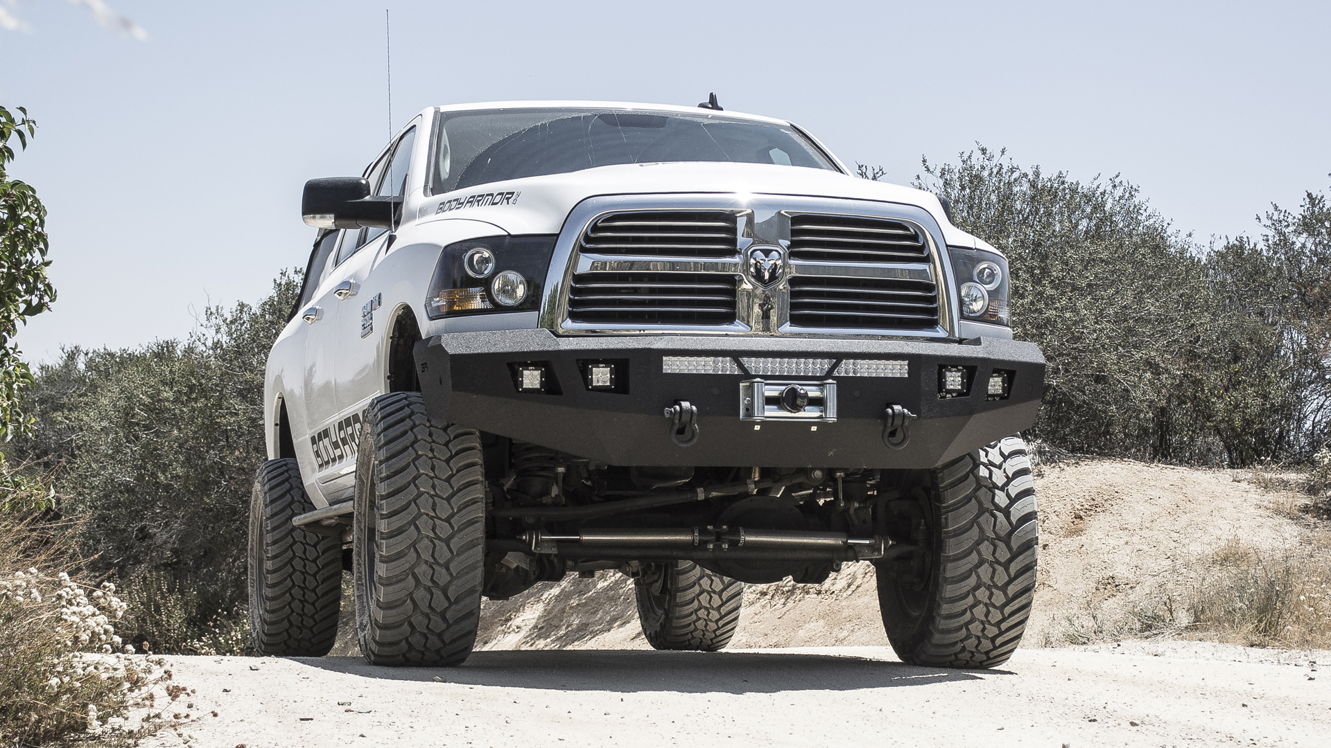 Body Armor 4x4 Eco Series Front Winch Bumper DG-19338