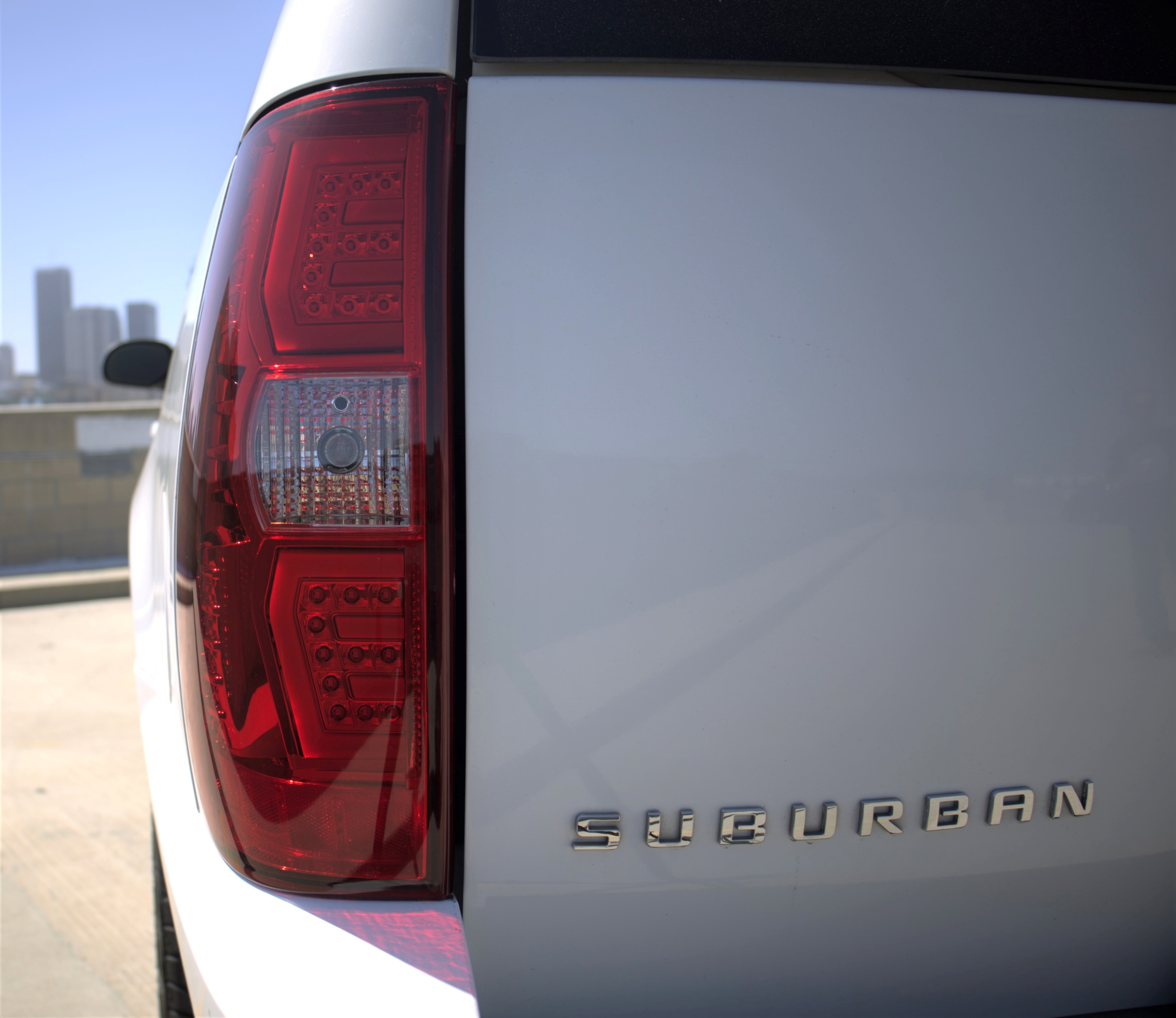 Winjet RENEGADE TAIL LIGHTS CTRNG0663-CR-SQ