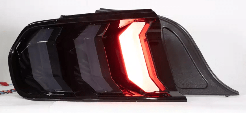Winjet RENEGADE TAIL LIGHTS CTRNG0680-GBS