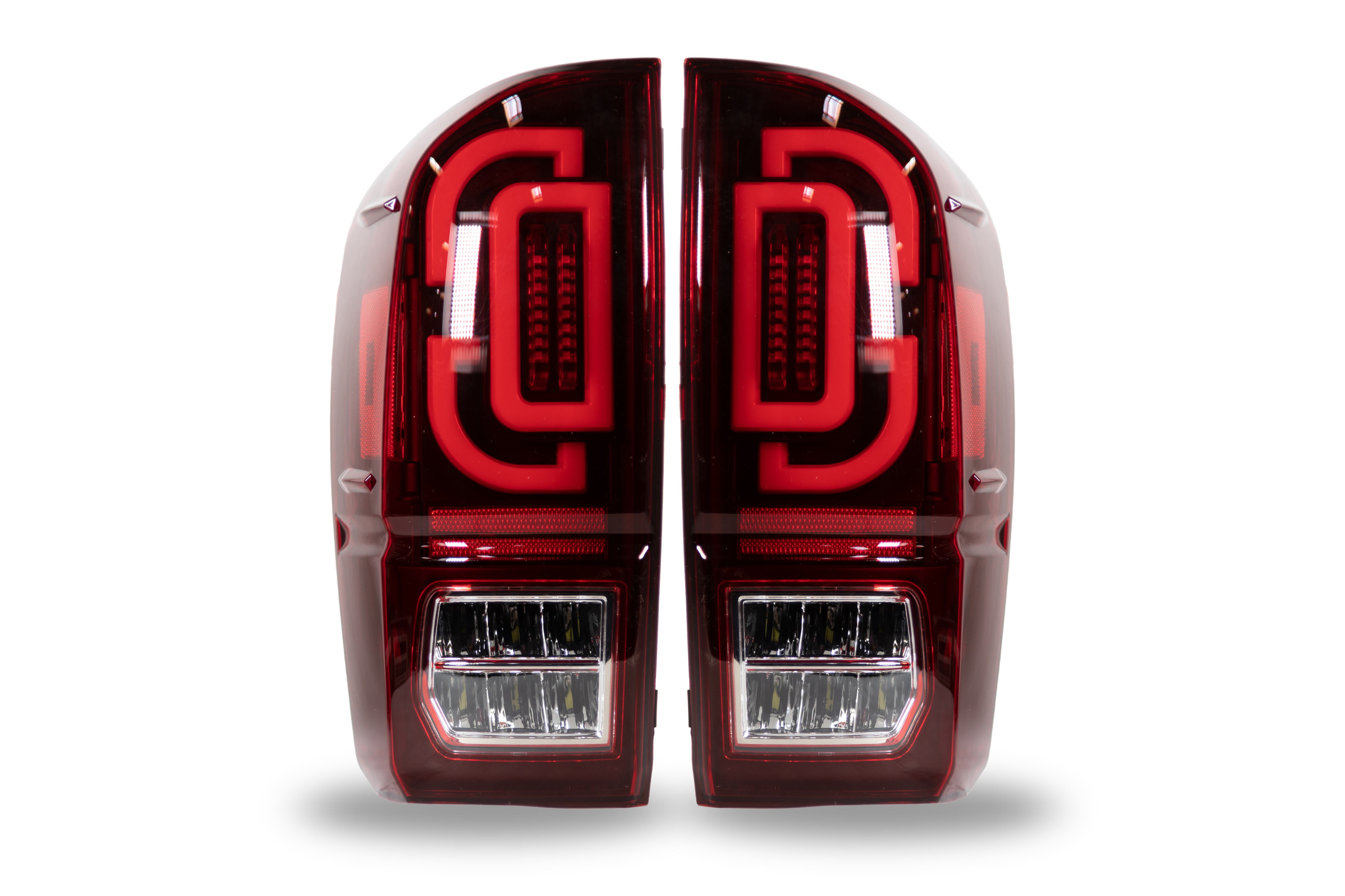 Winjet RENEGADE TAIL LIGHTS CTRNG0685-BR-SQ