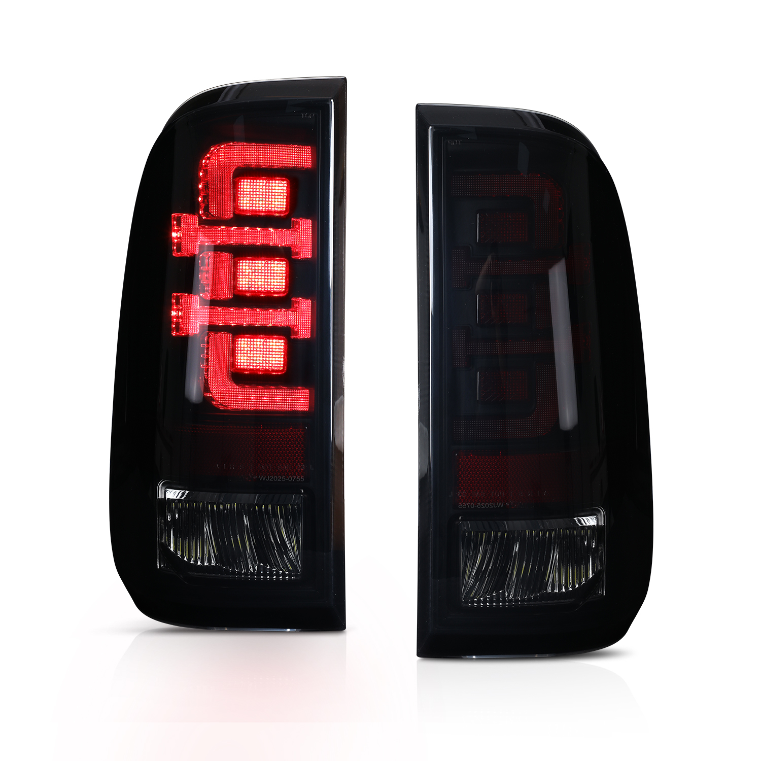 Winjet Winjet LED Tail Lights CTWJ-0755-BS-SQ