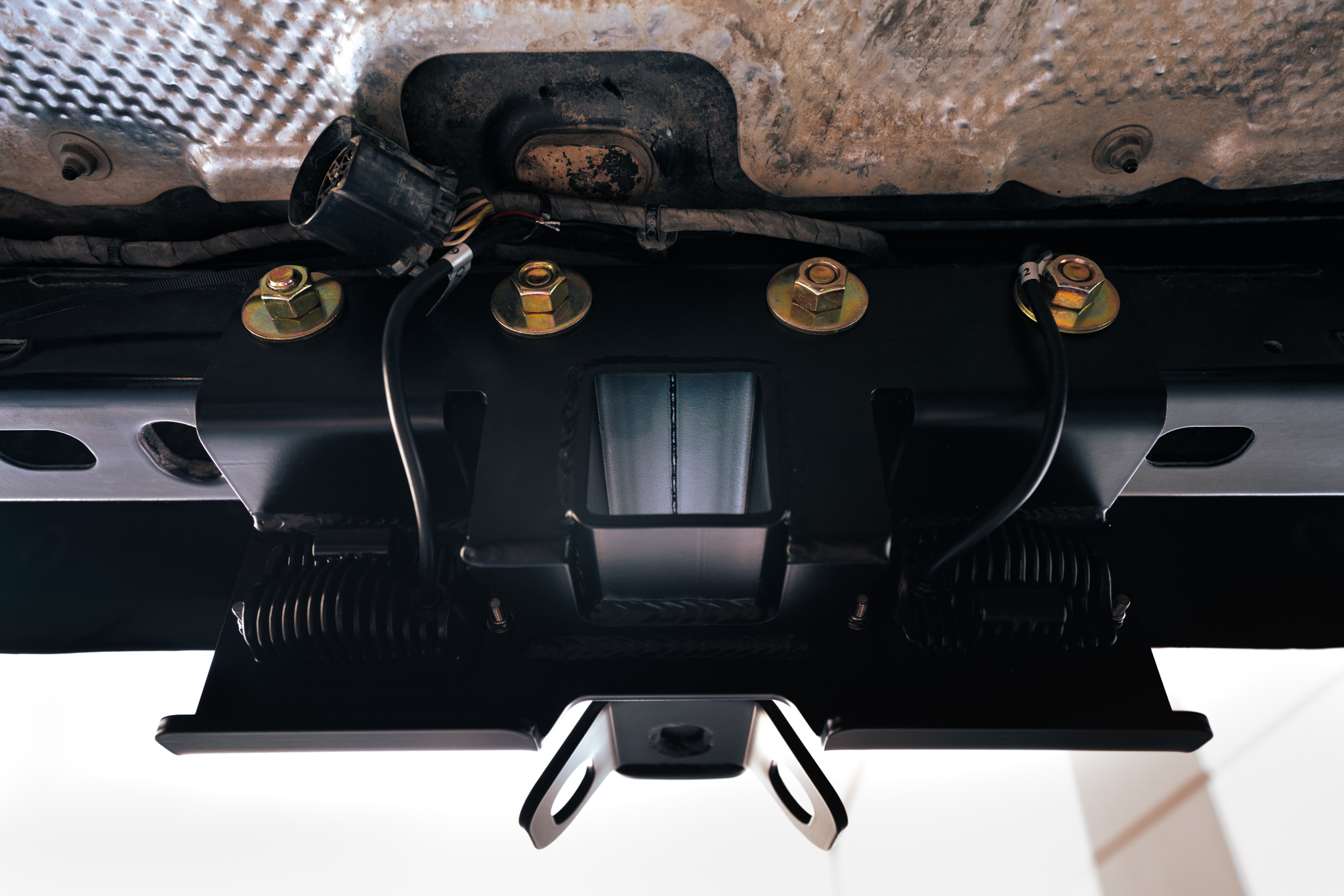 DV8 Offroad AHJP-02 07-22 JEEP WRANGLER JK/JL BOLT ON HITCH WITH CUBE LIGHTS AHJP-01