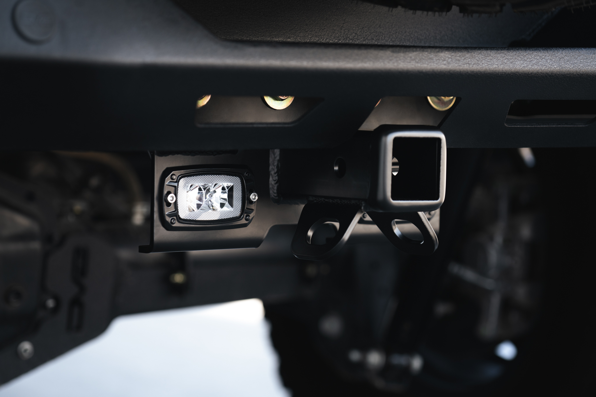 DV8 Offroad AHJP-02 07-22 JEEP WRANGLER JK/JL BOLT ON HITCH WITH CUBE LIGHTS AHJP-01