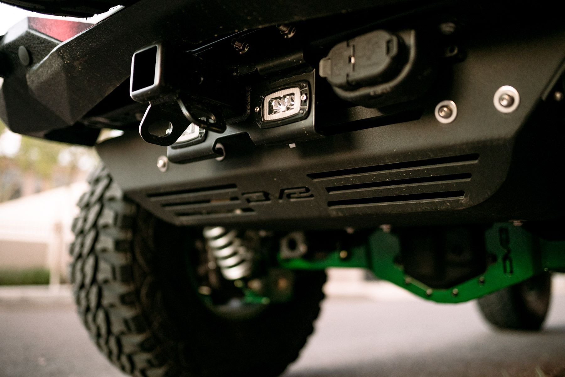 DV8 Offroad AHJP-02 07-22 JEEP WRANGLER JK/JL BOLT ON HITCH WITH CUBE LIGHTS AHJP-01