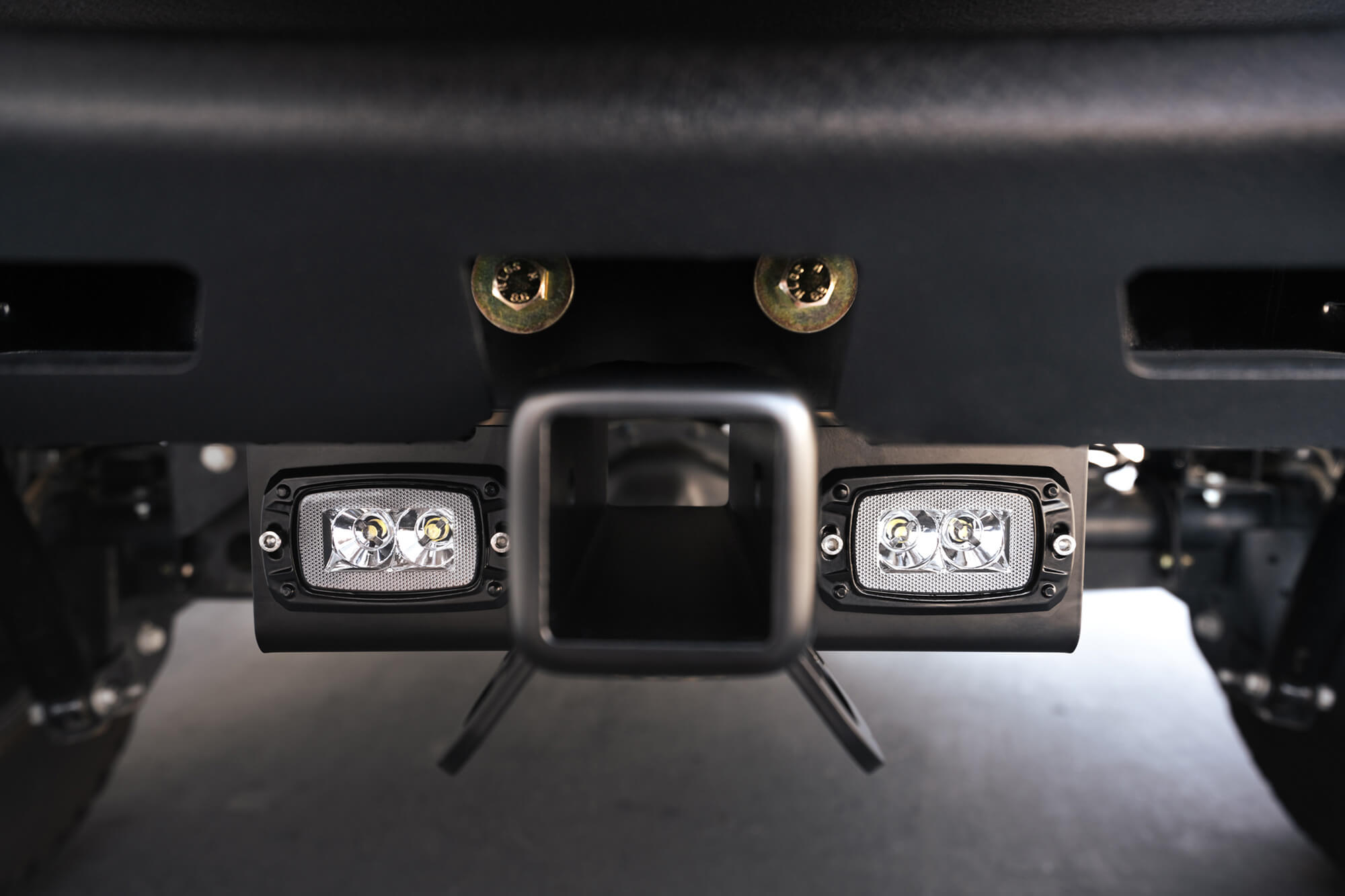 DV8 Offroad AHJP-02 07-22 JEEP WRANGLER JK/JL BOLT ON HITCH WITH CUBE LIGHTS AHJP-01