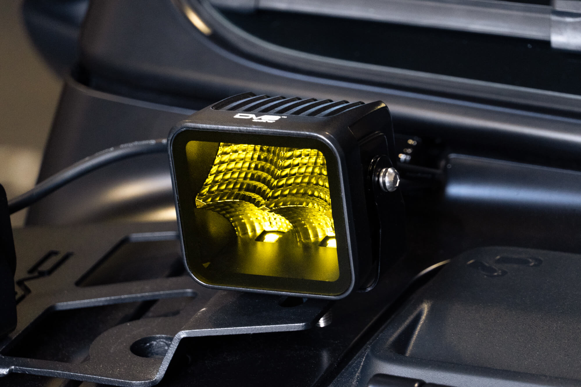DV8 Offroad Pod Light BE3EW40W-A