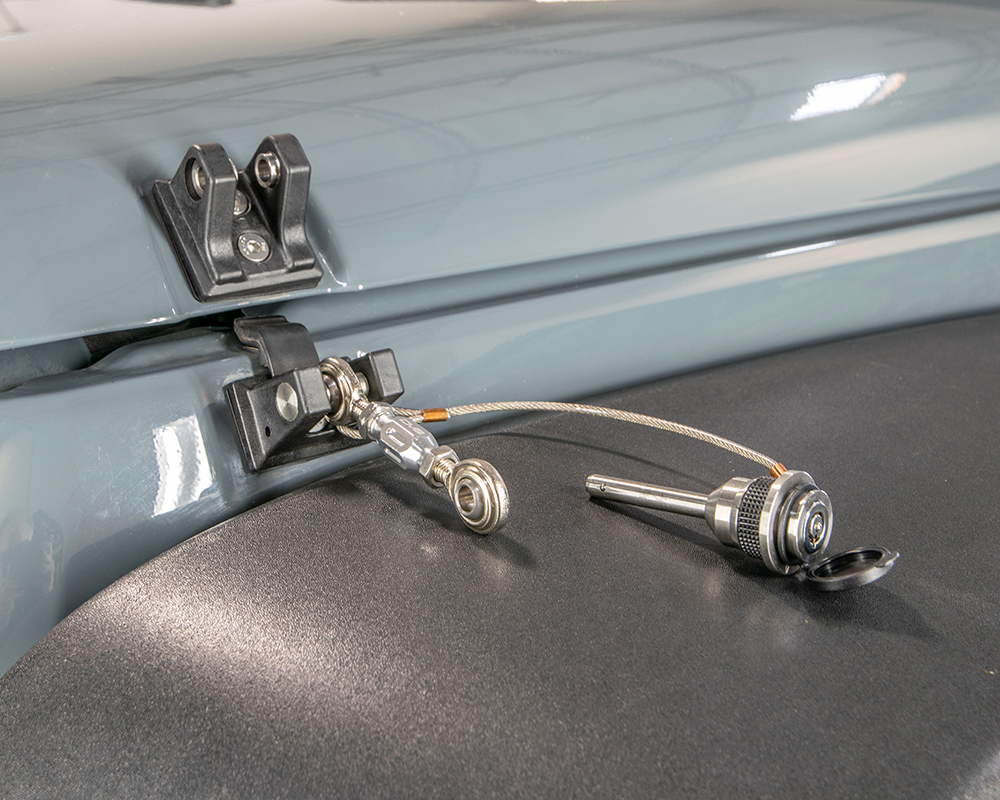 DV8 Offroad Locking Pin Upgrade for Hold Down Kit D-JP-190001-LKCNV