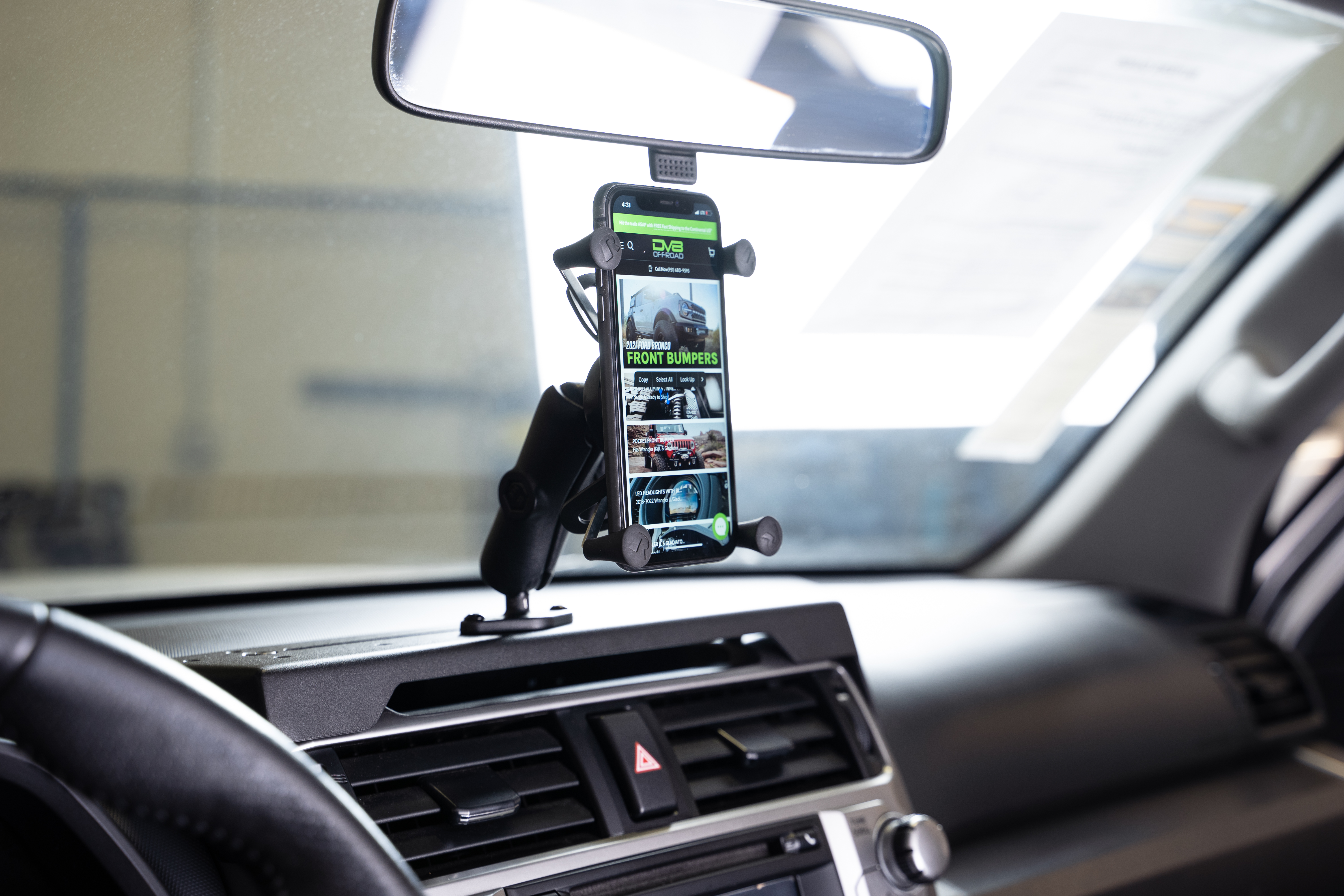 DV8 Offroad Dash Mount DMT3-01