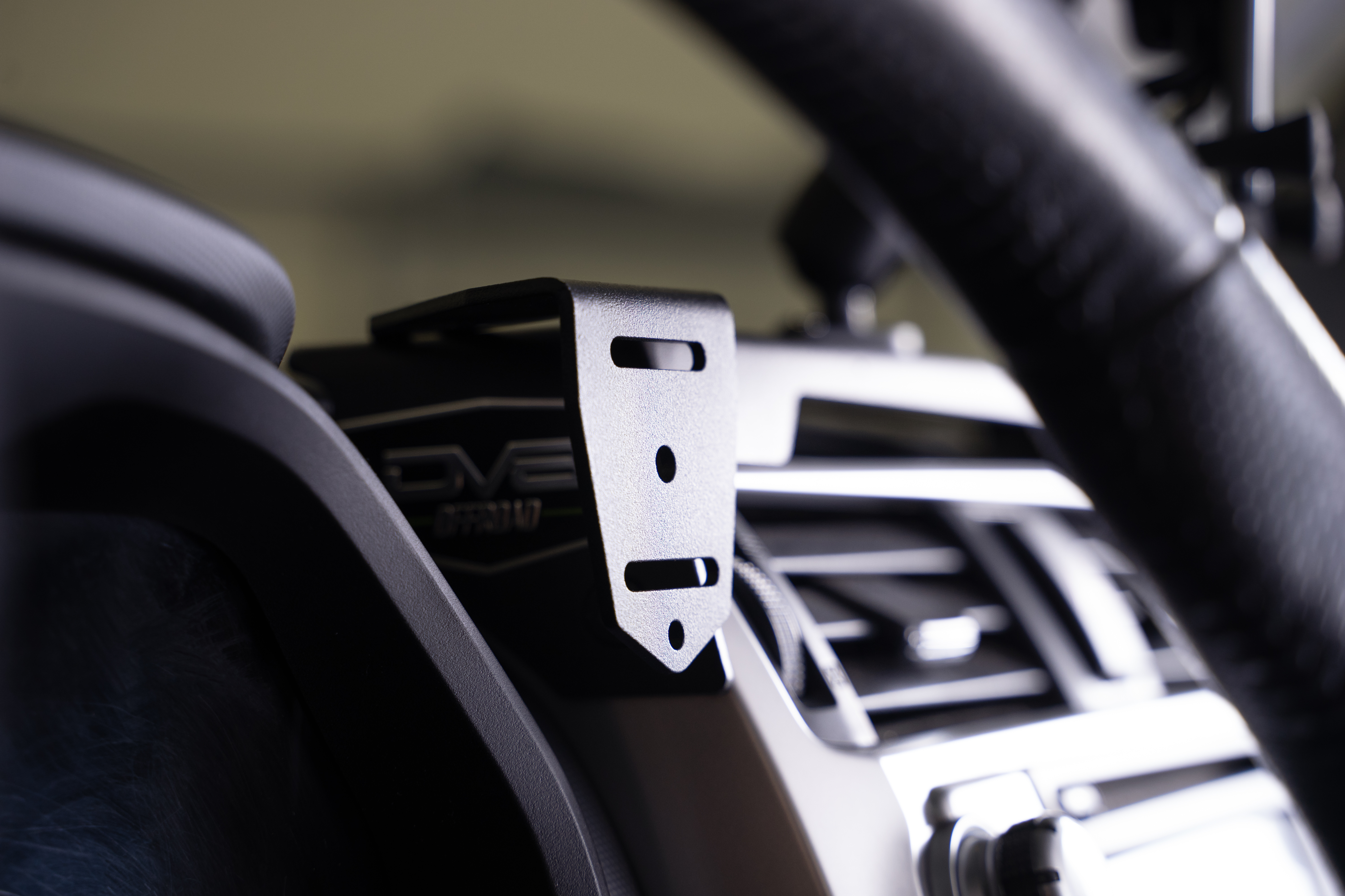 DV8 Offroad Dash Mount DMT3-01