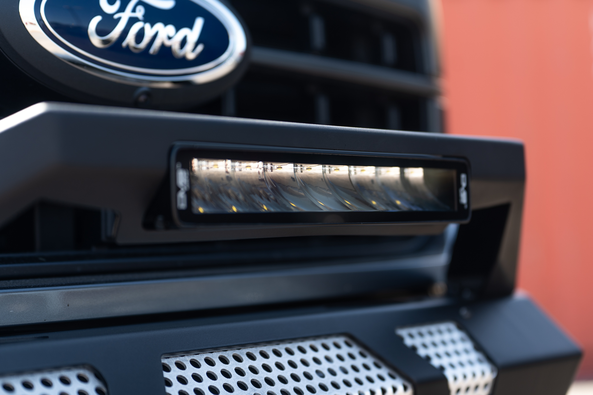 DV8 Offroad UNVL 13in. HIGH PROFILE LED LIGHT BAR w/ FLOOD/SPOT COMBO PATTERN/SIDE MOUNTS BE13EW45W