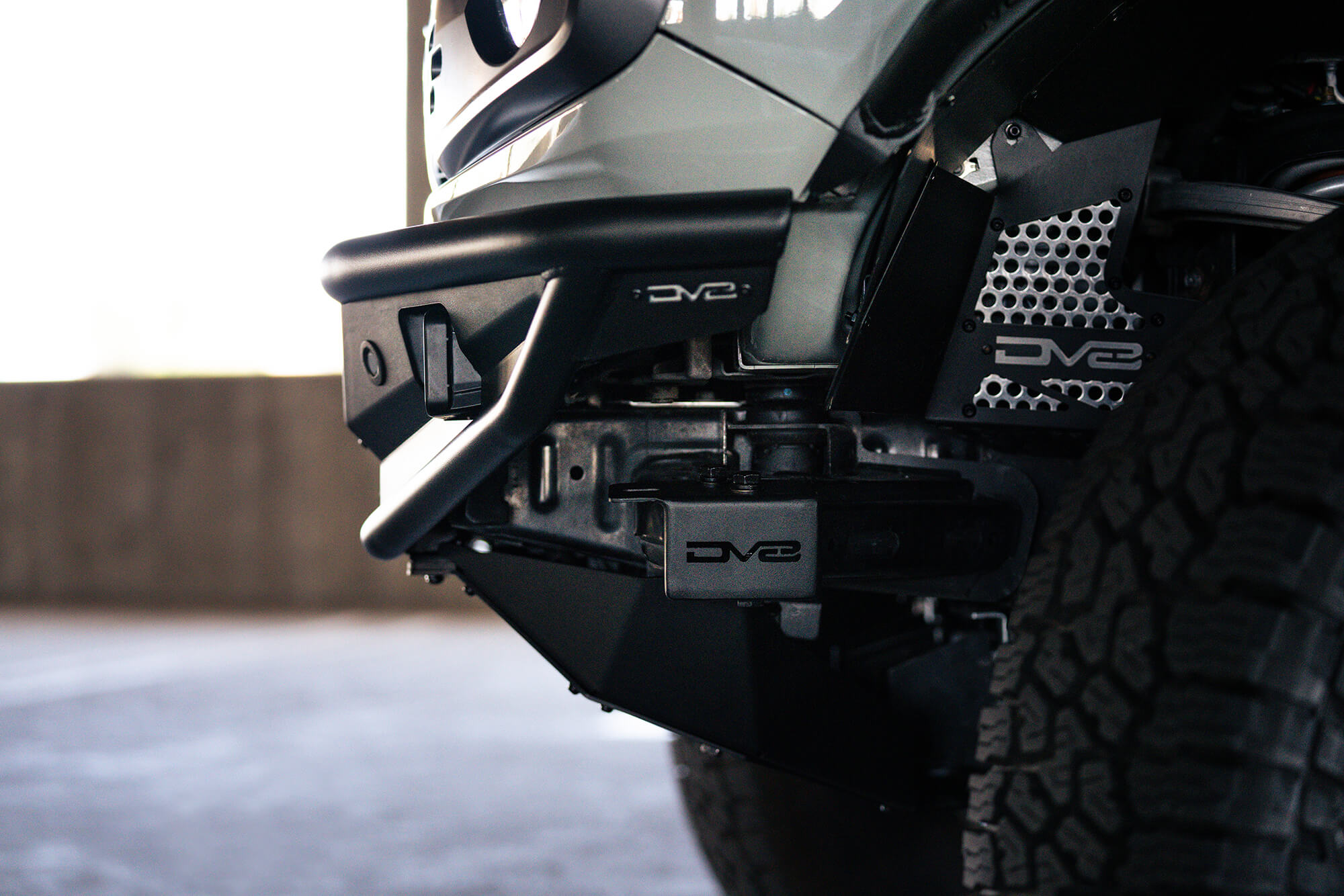 DV8 Offroad Front Bumper FBBR-04