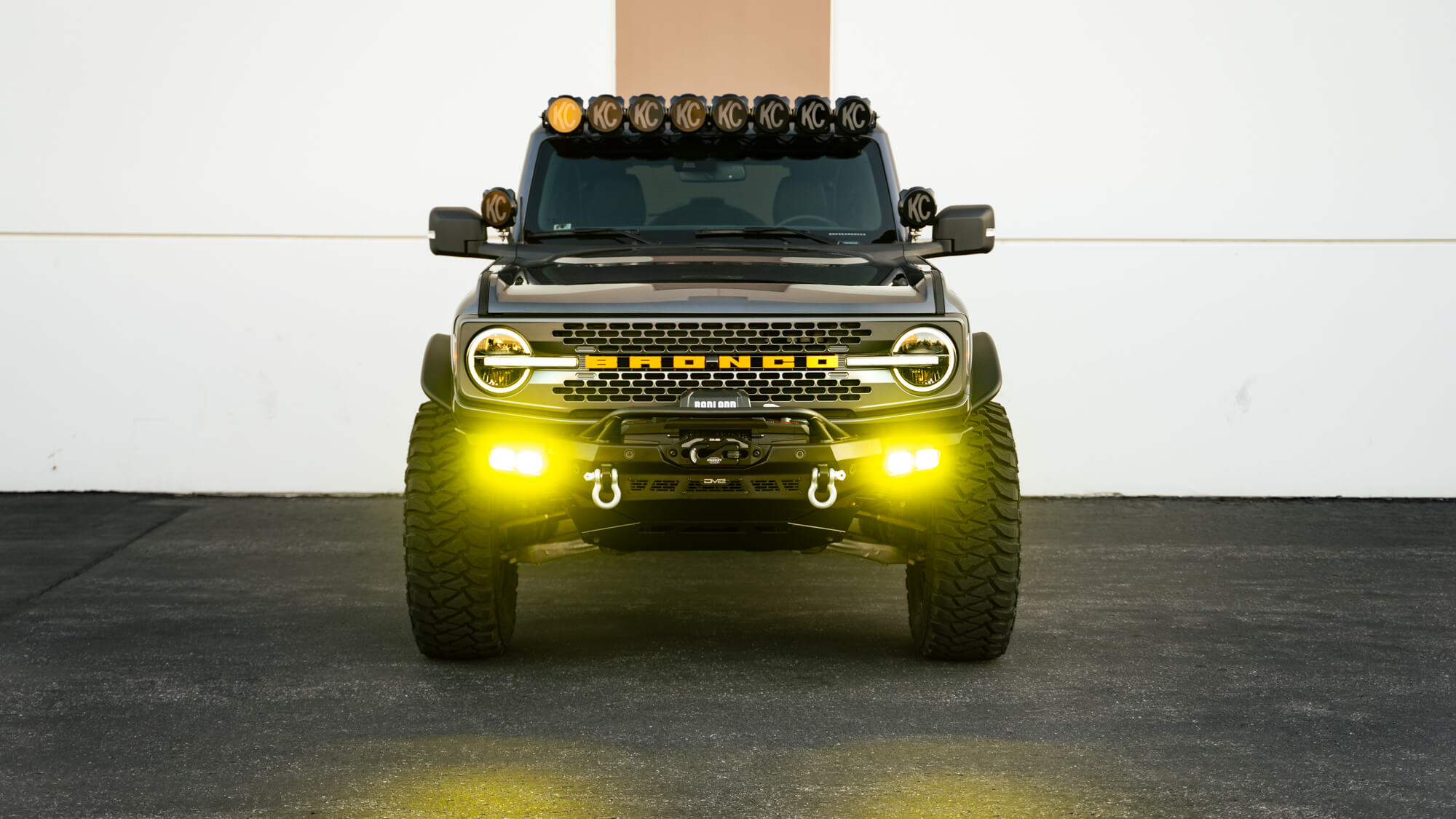 DV8 Offroad Front Bumper FBBR-05