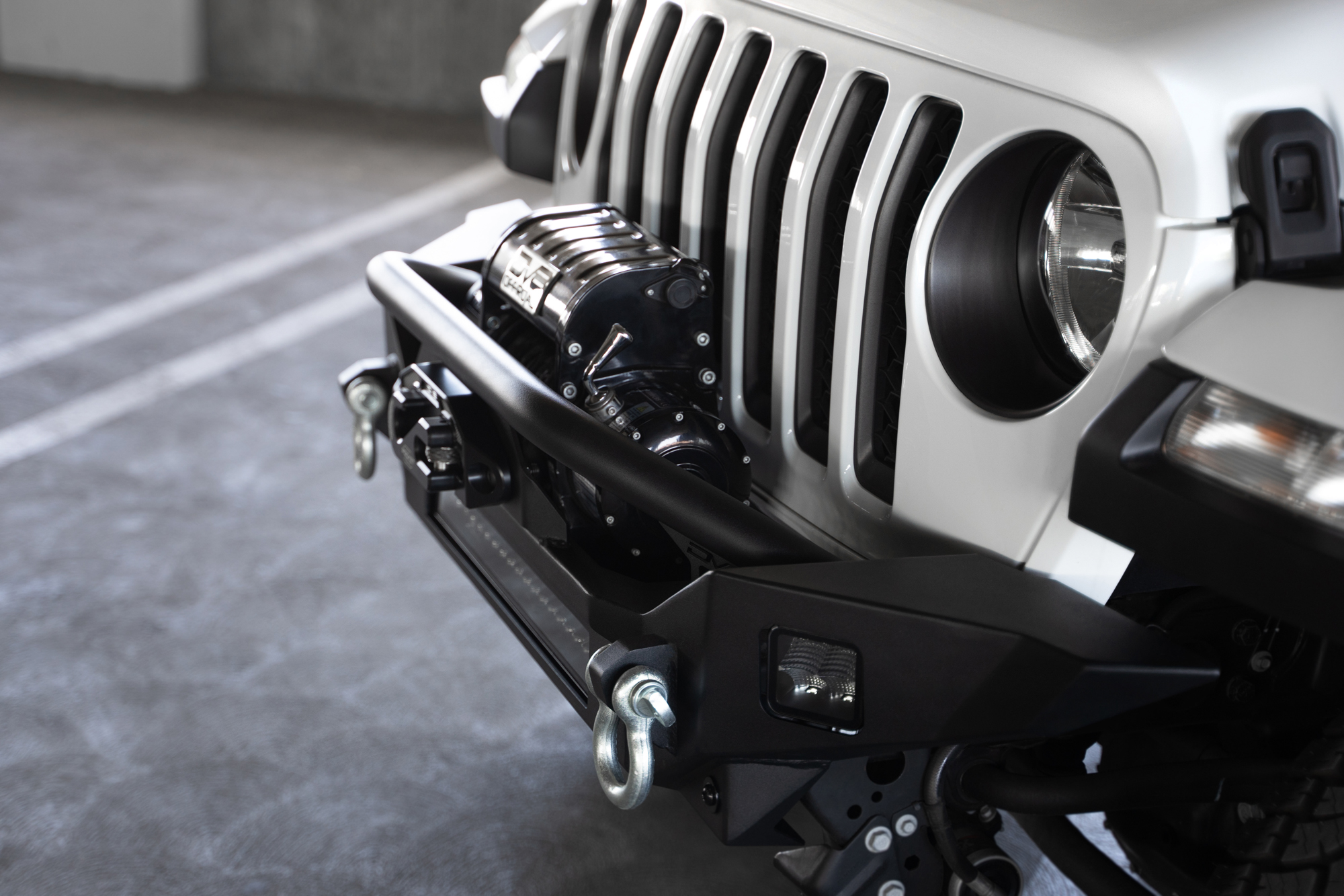 DV8 Offroad Jeep Wrangler JL & Gladiator JT FS-7 Mid-Width Winch Front Bumper FBJL-07